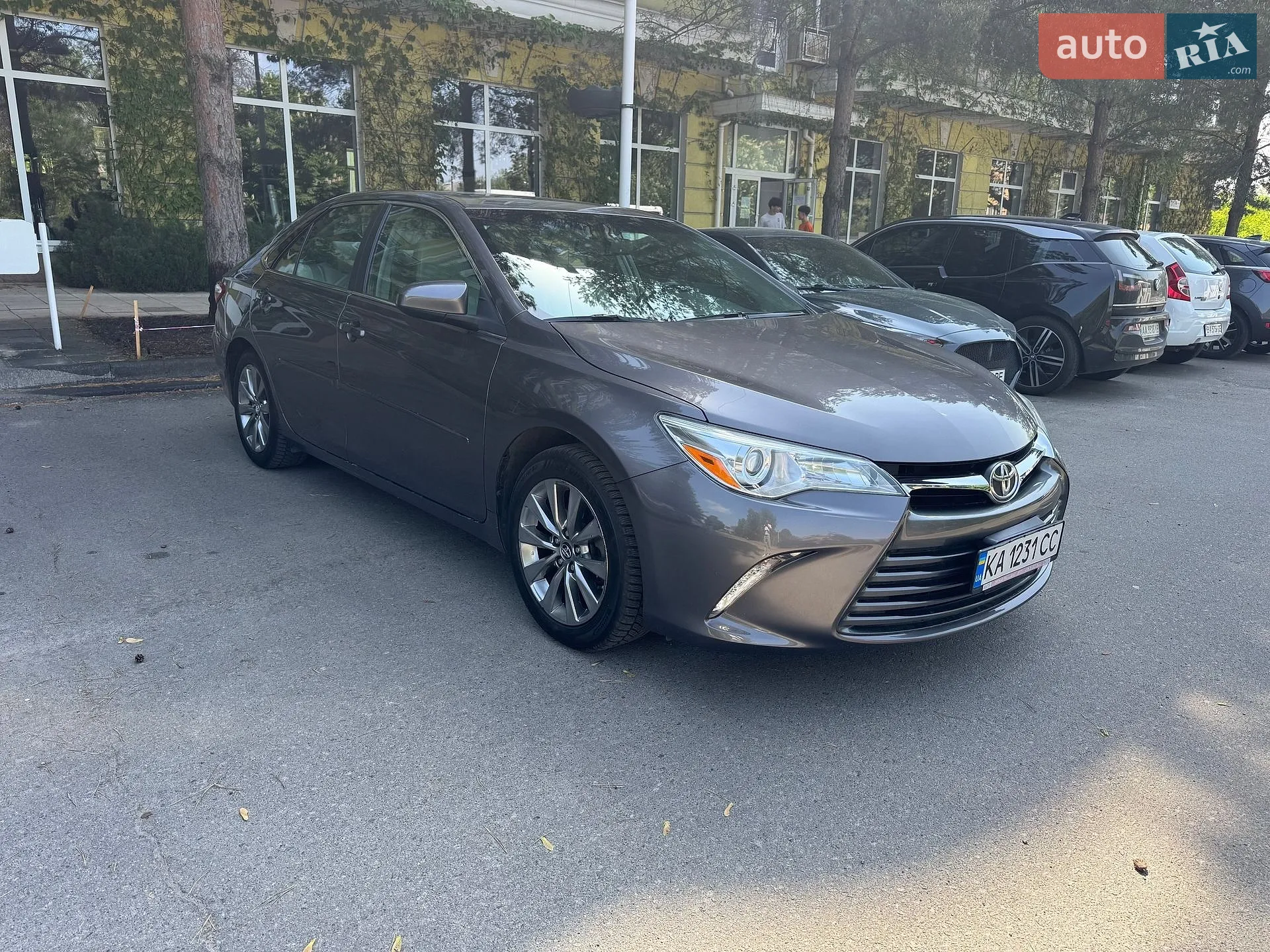 2016 Toyota Camry - мініатюра 12