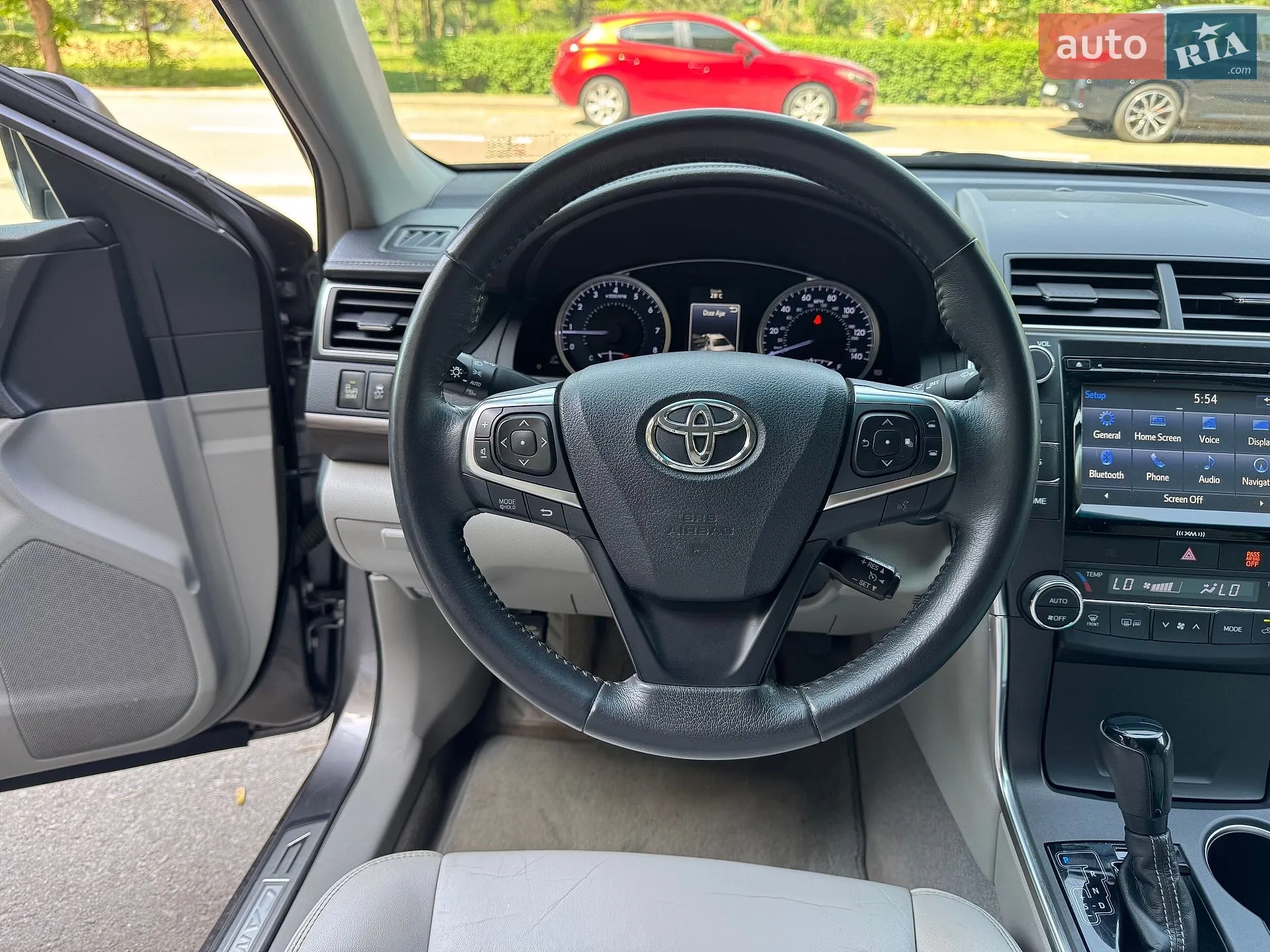 2016 Toyota Camry - мініатюра 21
