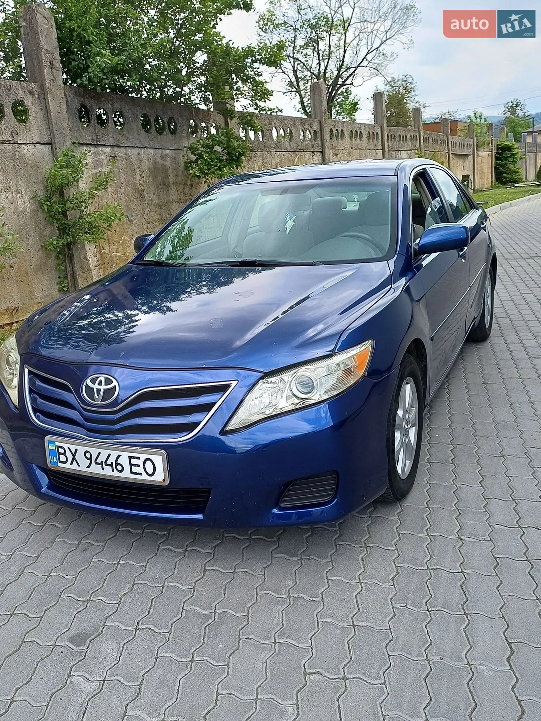 2010 Toyota Camry - фото 1