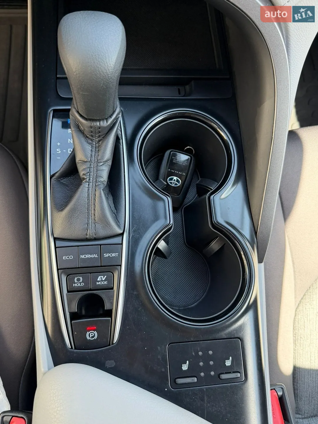 2019 Toyota Camry - мініатюра 21