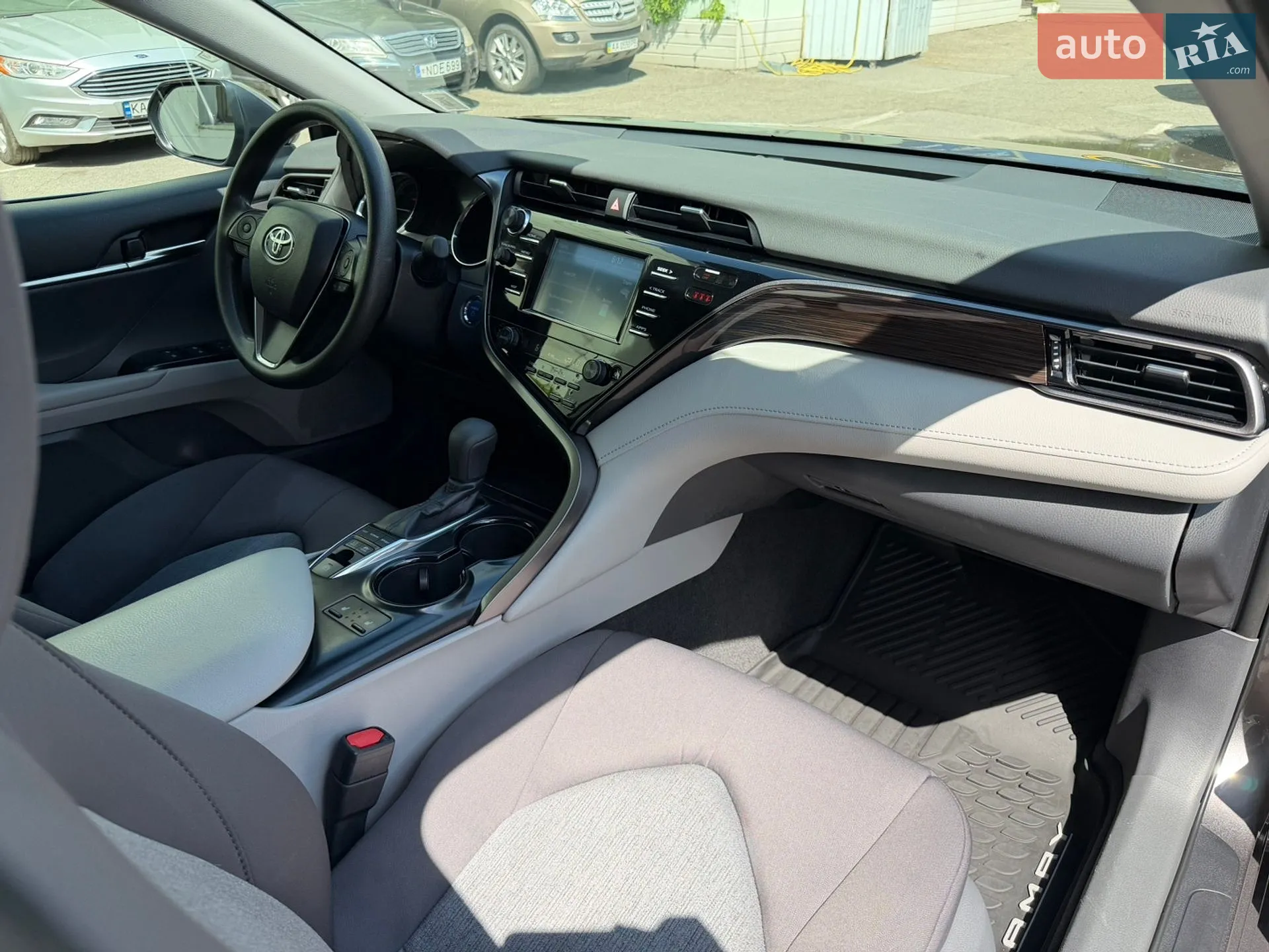 2019 Toyota Camry - мініатюра 28