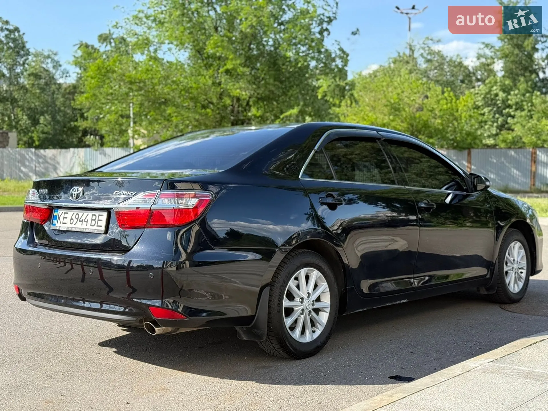 2015 Toyota Camry - мініатюра 12