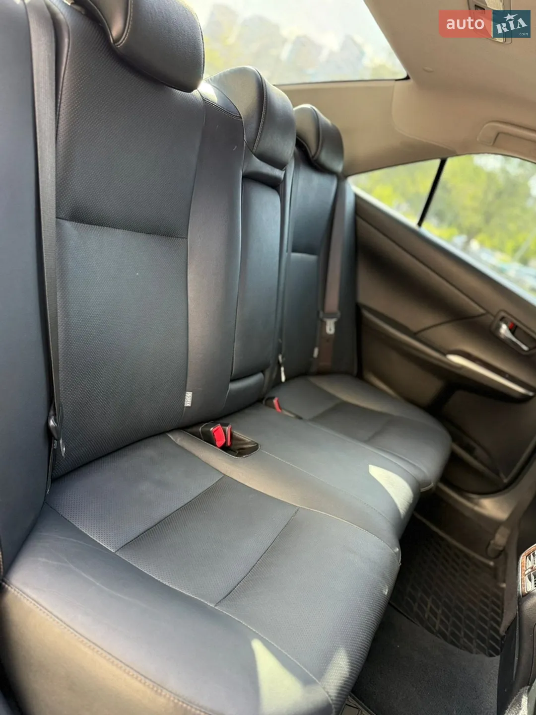 2015 Toyota Camry - мініатюра 38