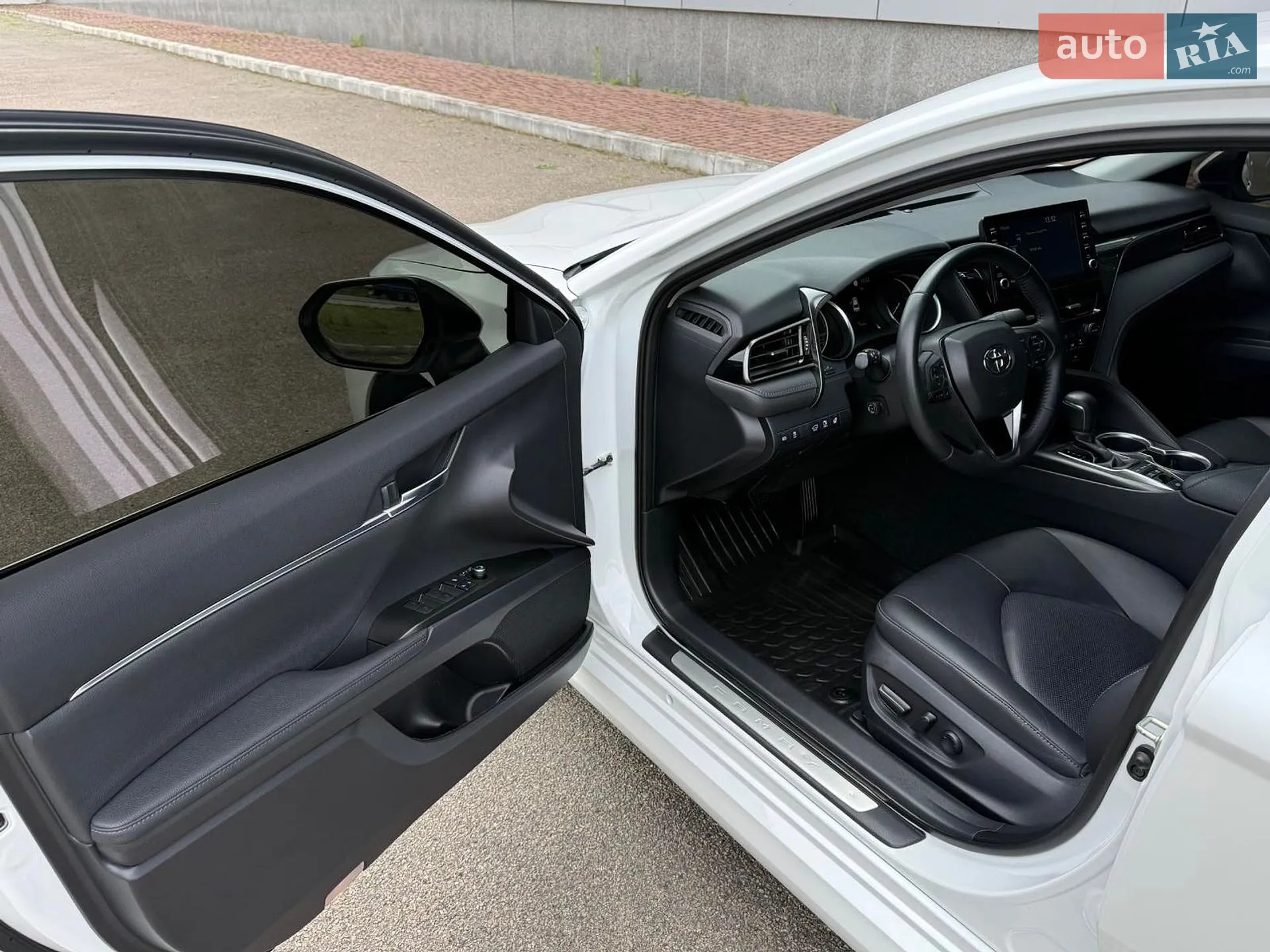 2024 Toyota Camry - мініатюра 36
