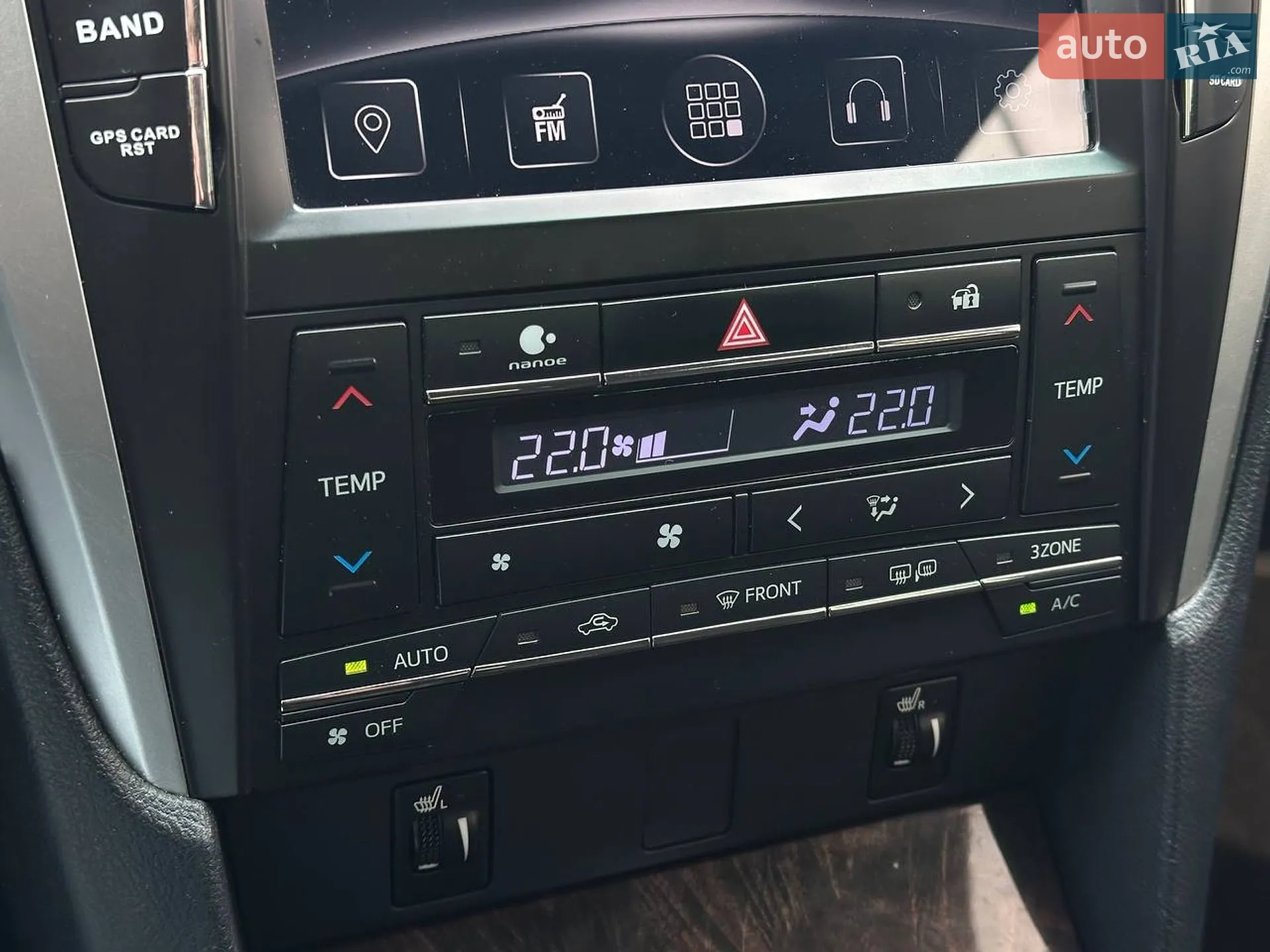 2017 Toyota Camry - мініатюра 19