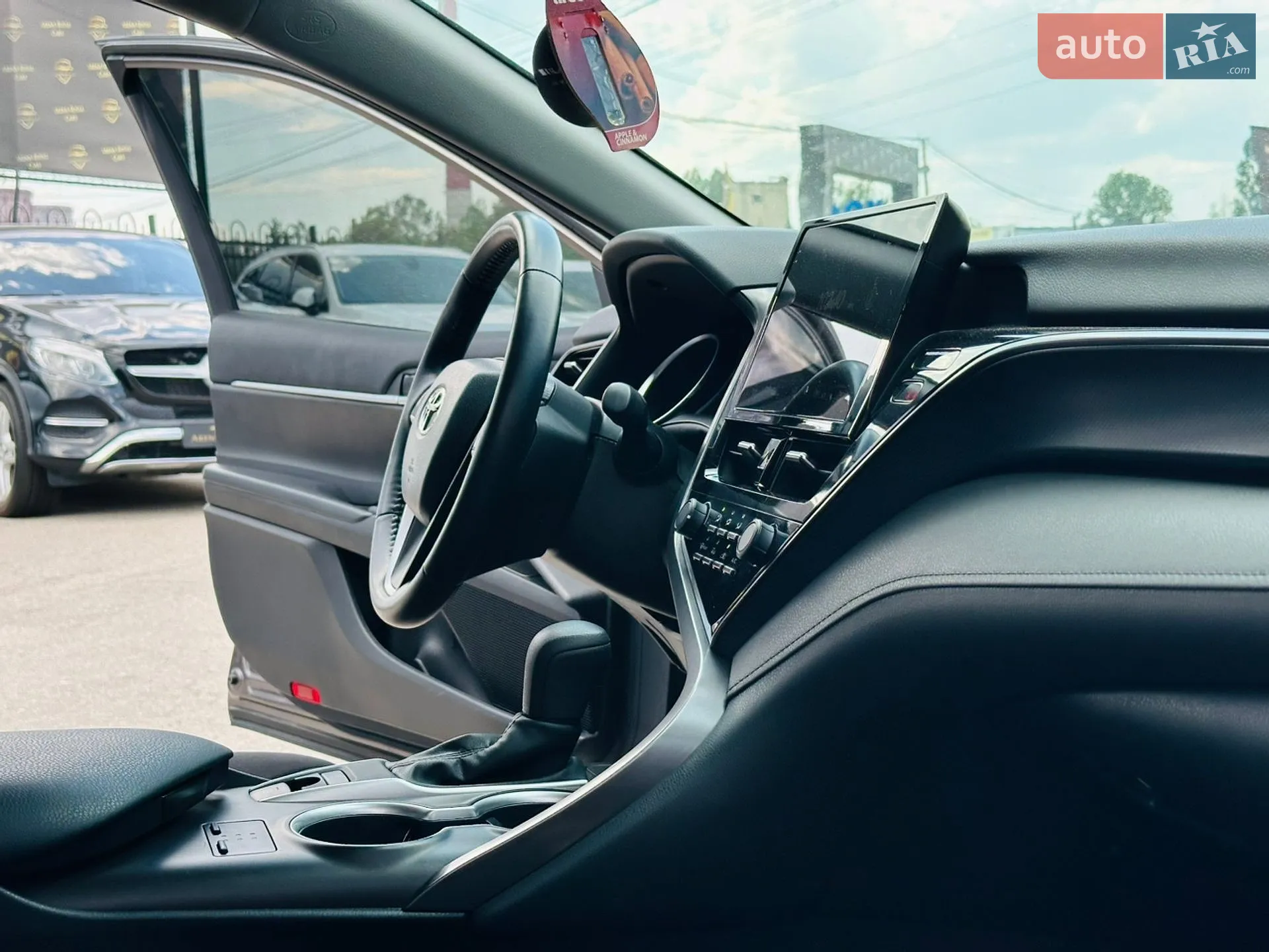 2020 Toyota Camry - мініатюра 23