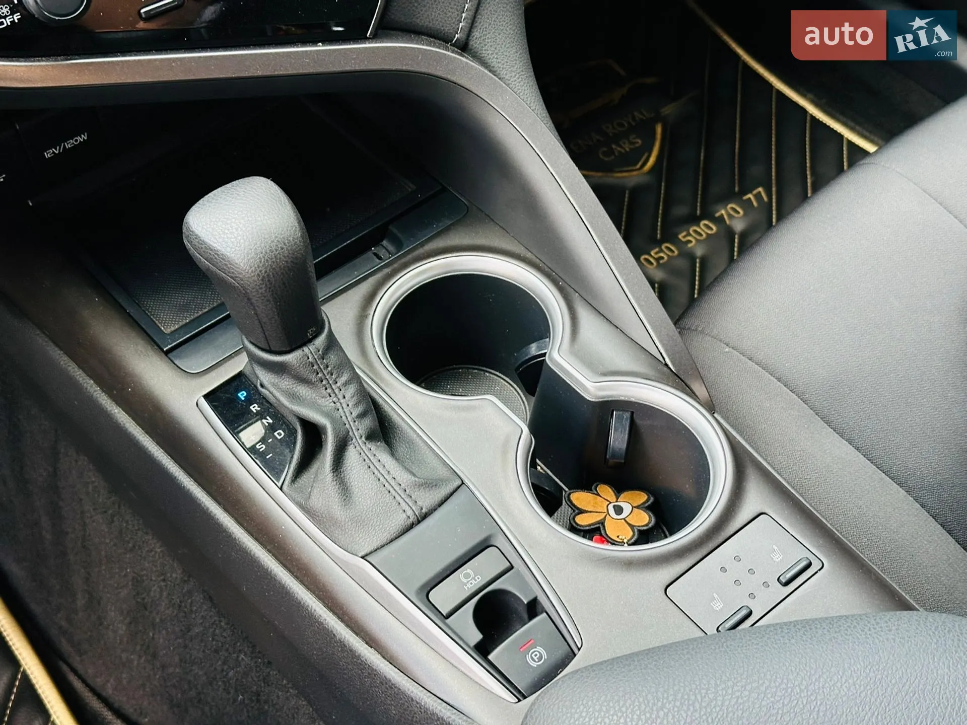 2020 Toyota Camry - мініатюра 33