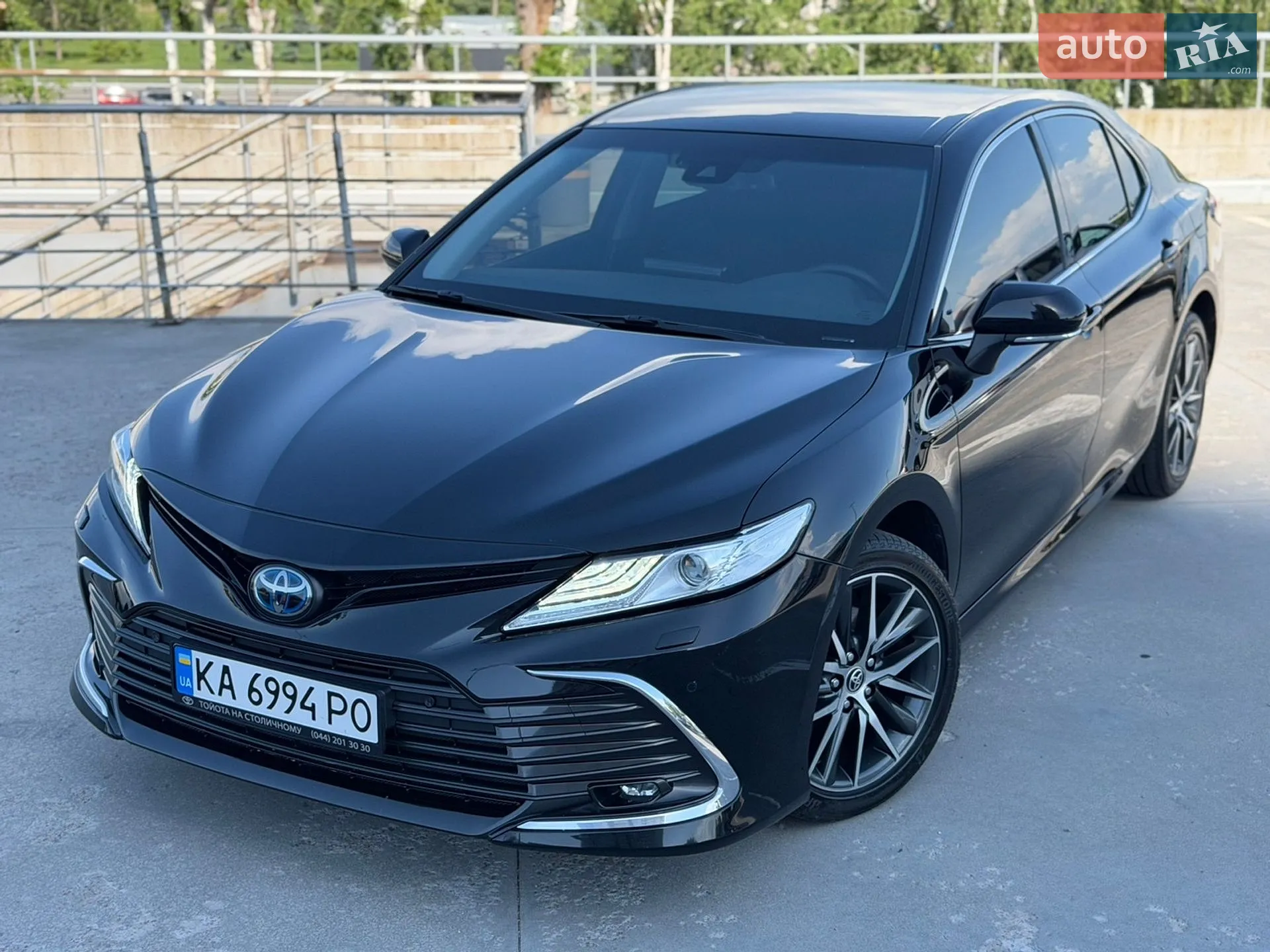 2022 Toyota Camry - мініатюра 4