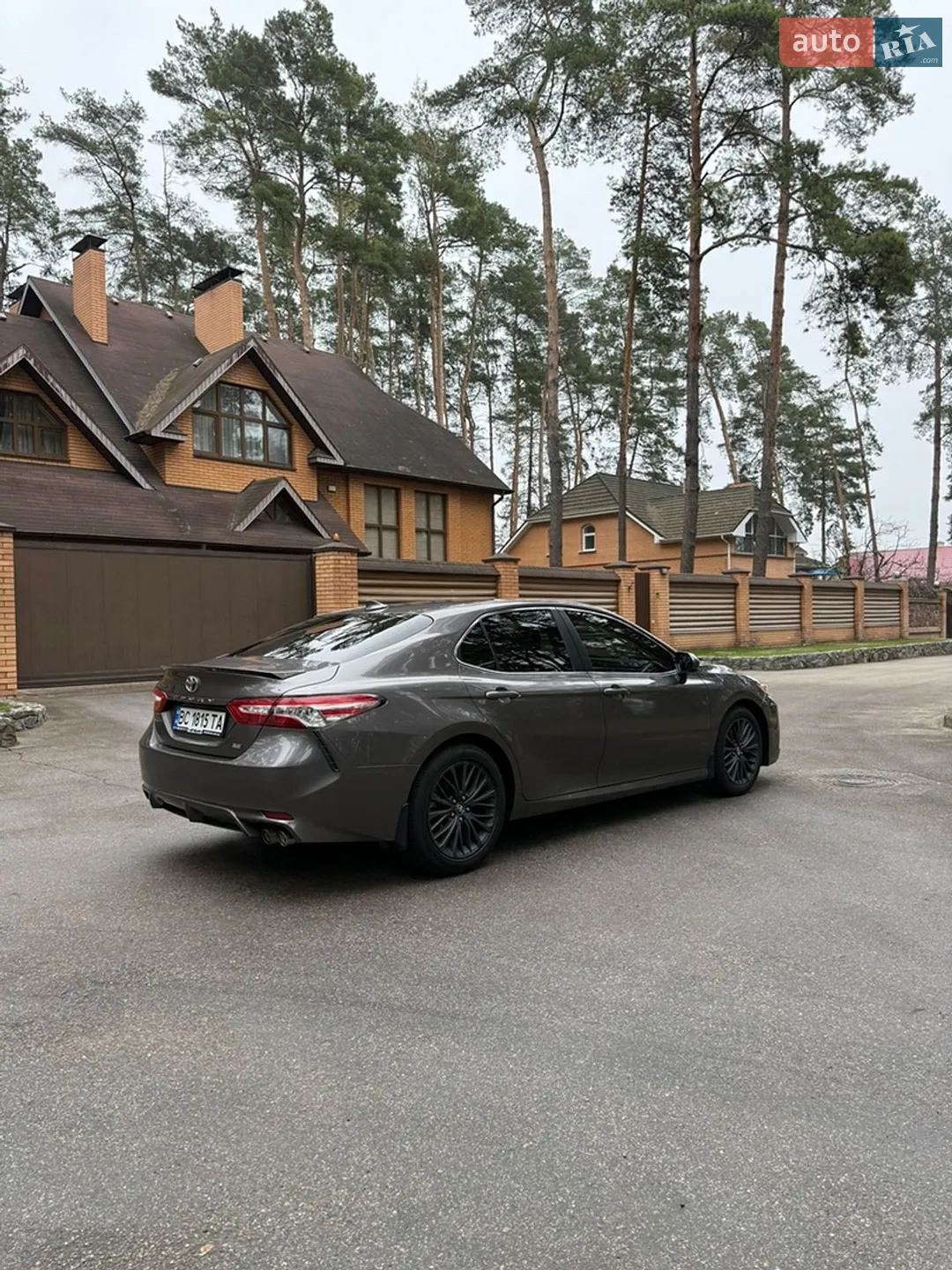 2018 Toyota Camry - мініатюра 12