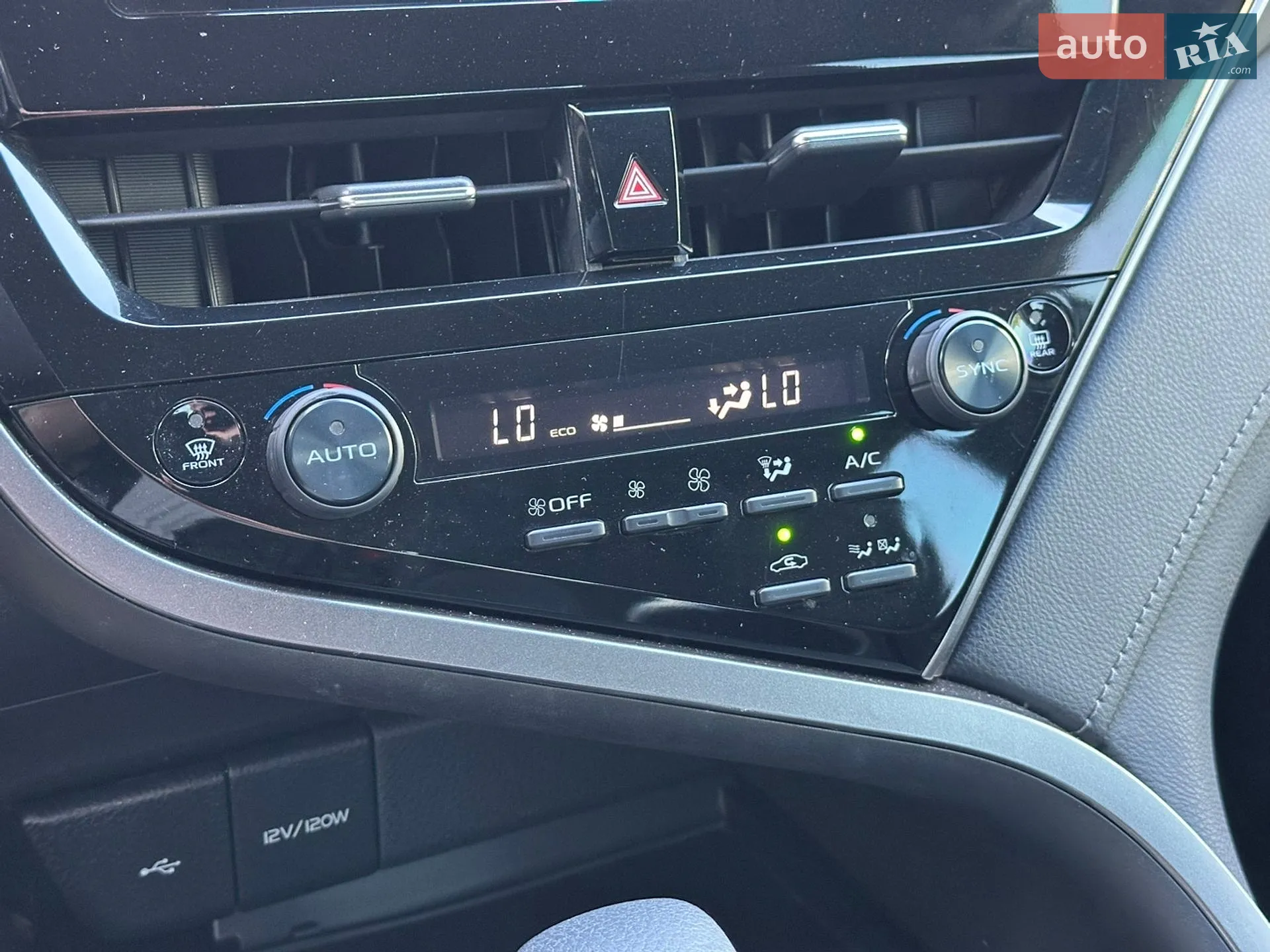 2021 Toyota Camry - мініатюра 36