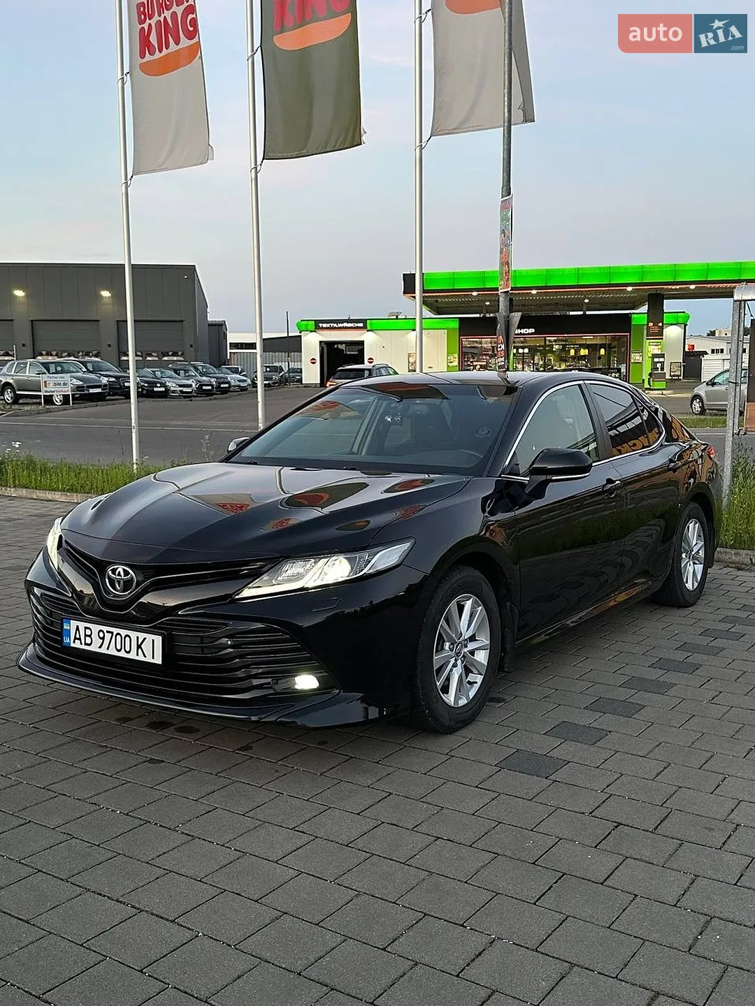 2018 Toyota Camry - мініатюра 8
