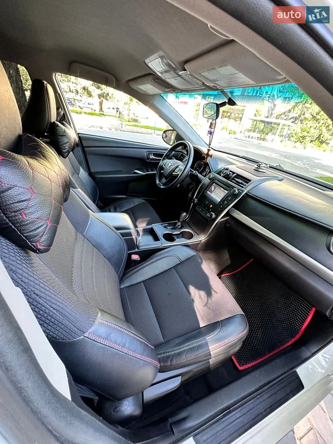 2017 Toyota Camry - мініатюра 19