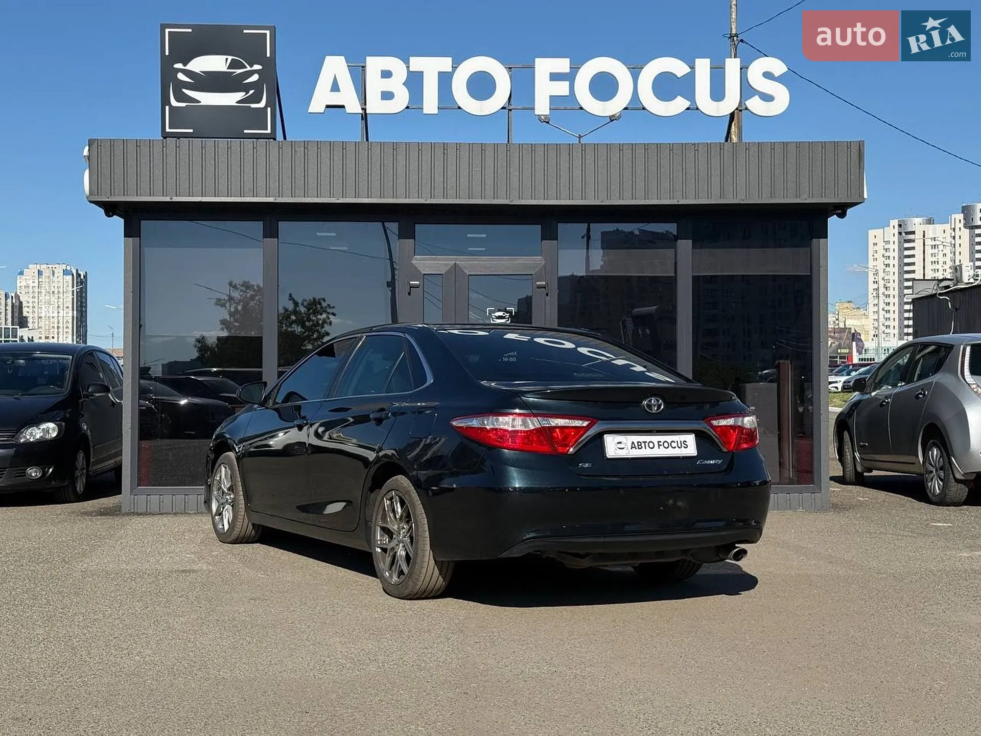 2016 Toyota Camry - мініатюра 8