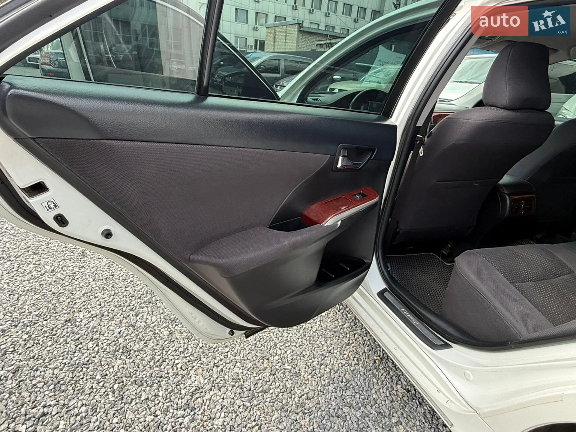 2011 Toyota Camry - мініатюра 32