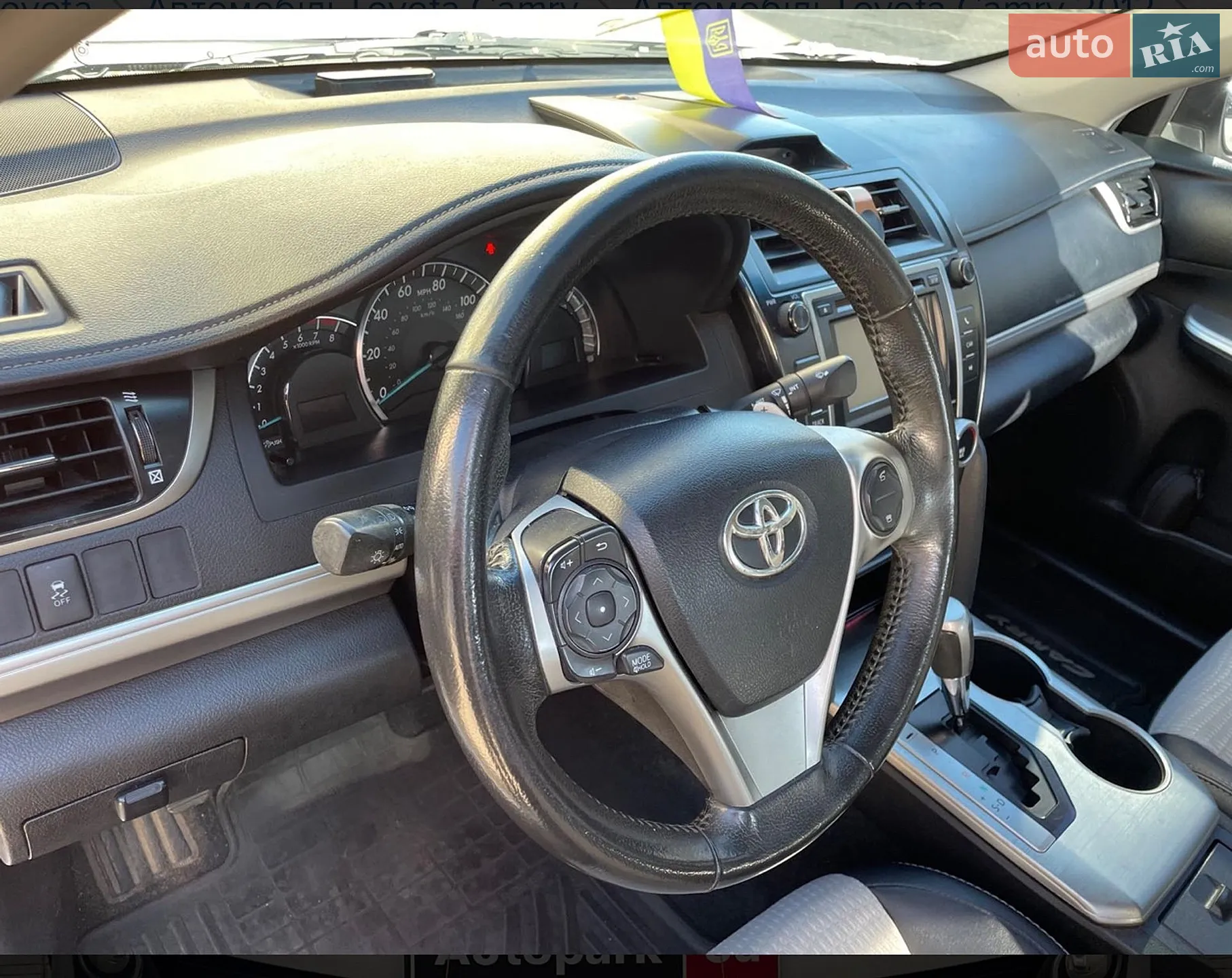 2012 Toyota Camry - мініатюра 3
