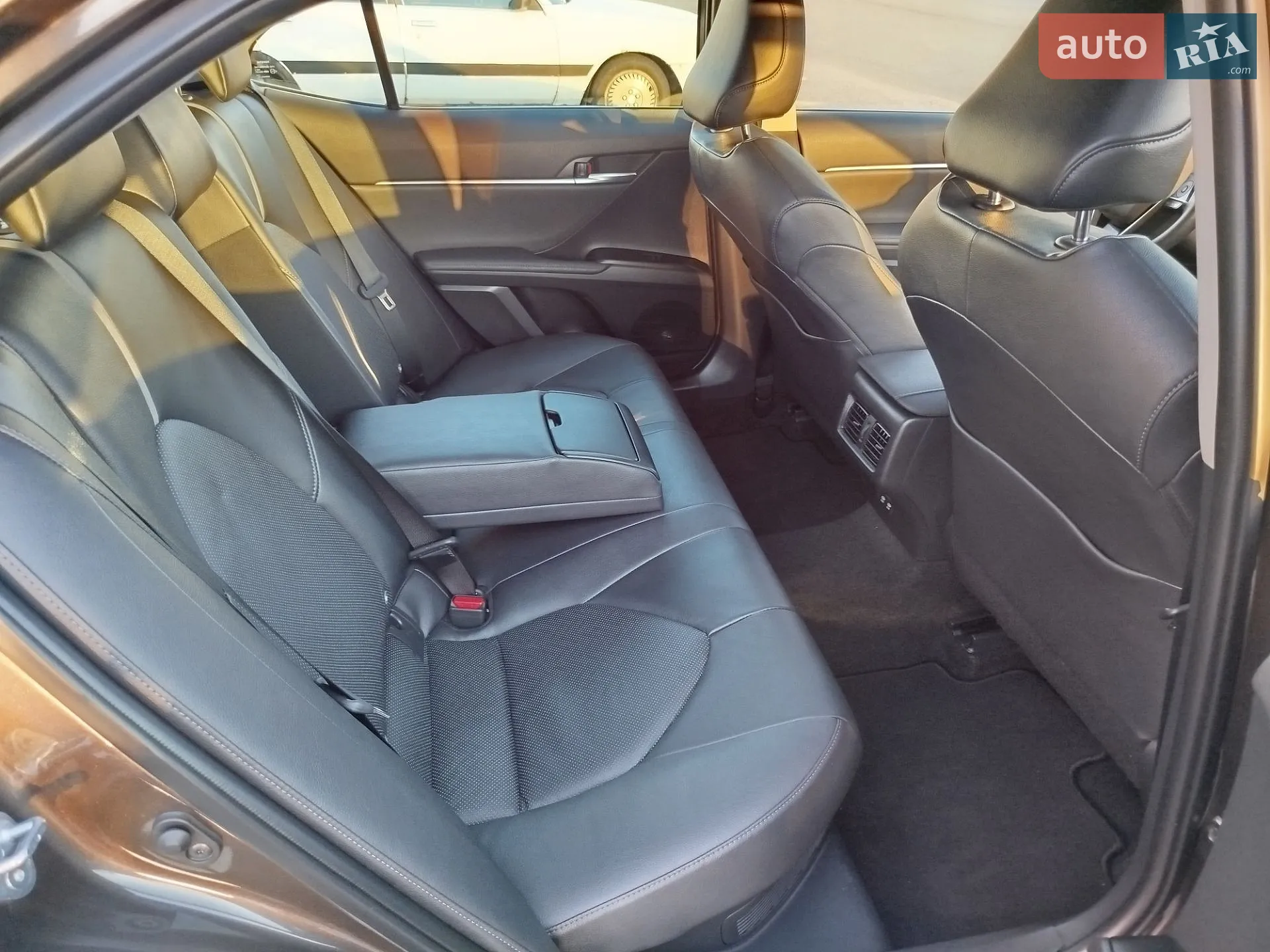 2021 Toyota Camry - мініатюра 20