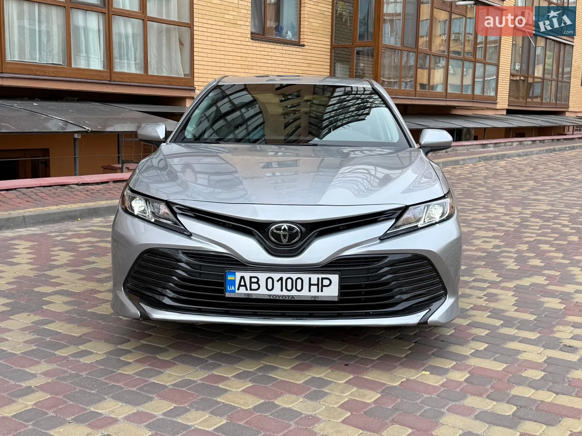 2018 Toyota Camry - мініатюра 13