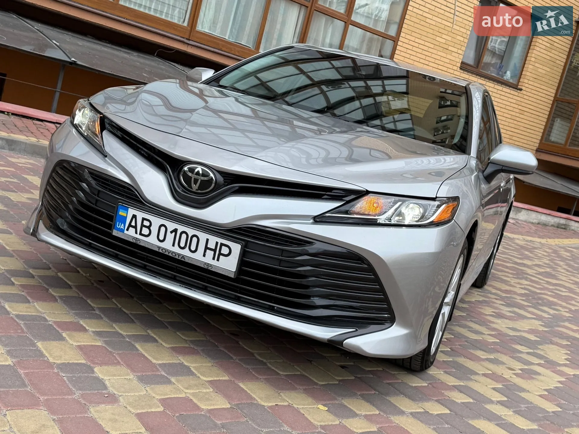 2018 Toyota Camry - фото 1