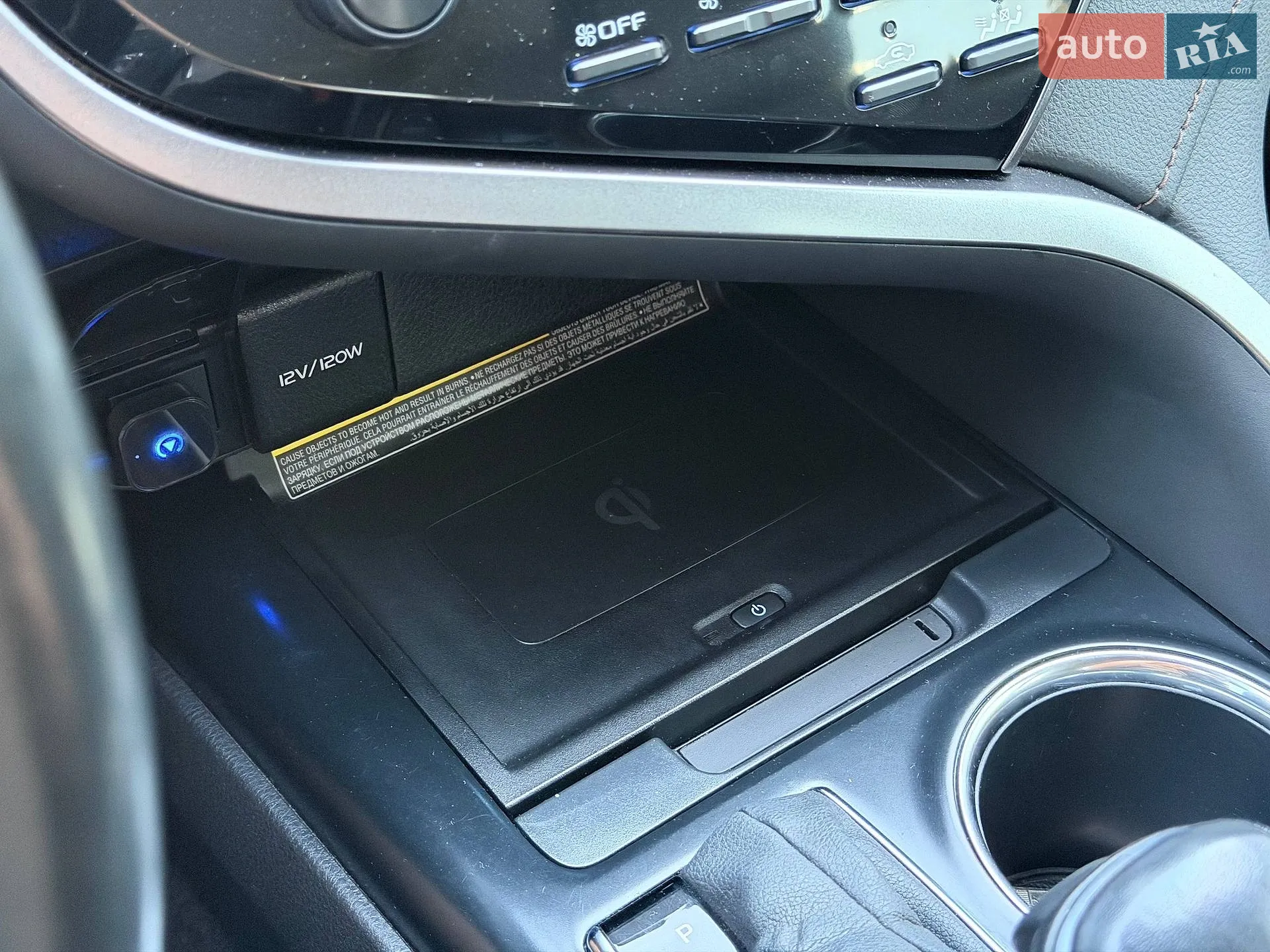 2020 Toyota Camry - мініатюра 75
