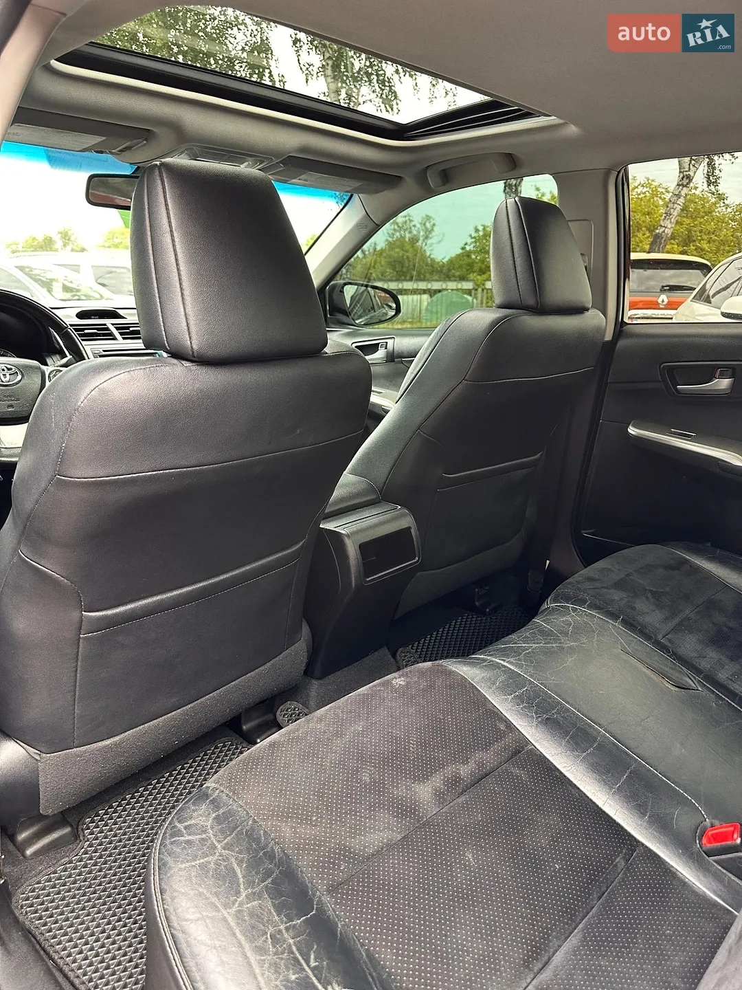 2012 Toyota Camry - мініатюра 9