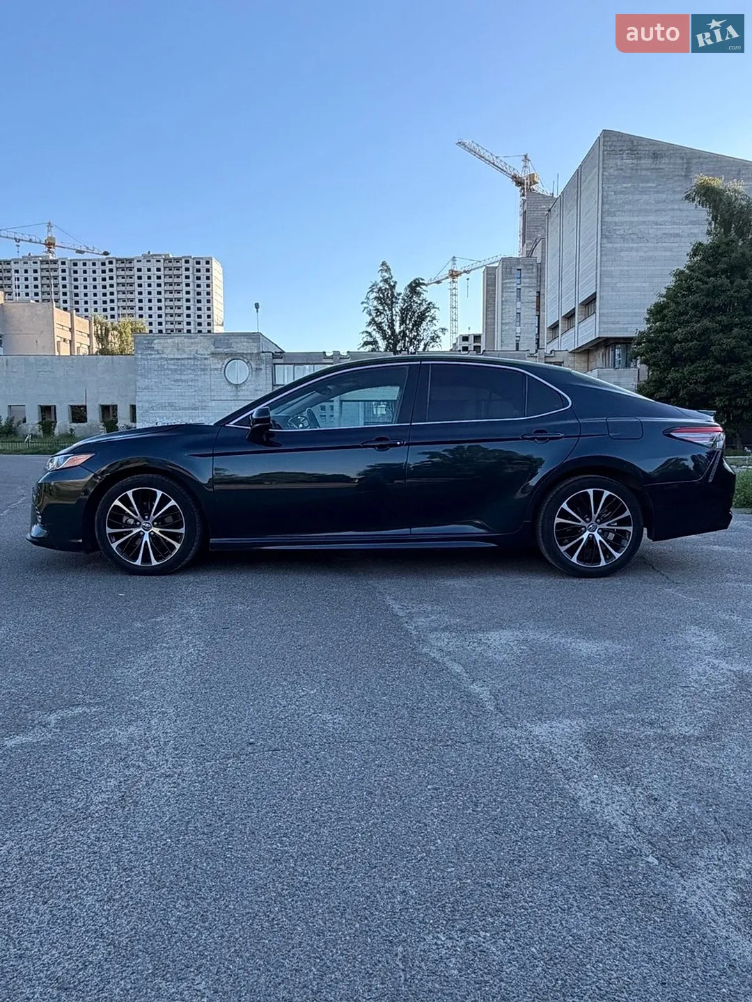 2019 Toyota Camry - мініатюра 10