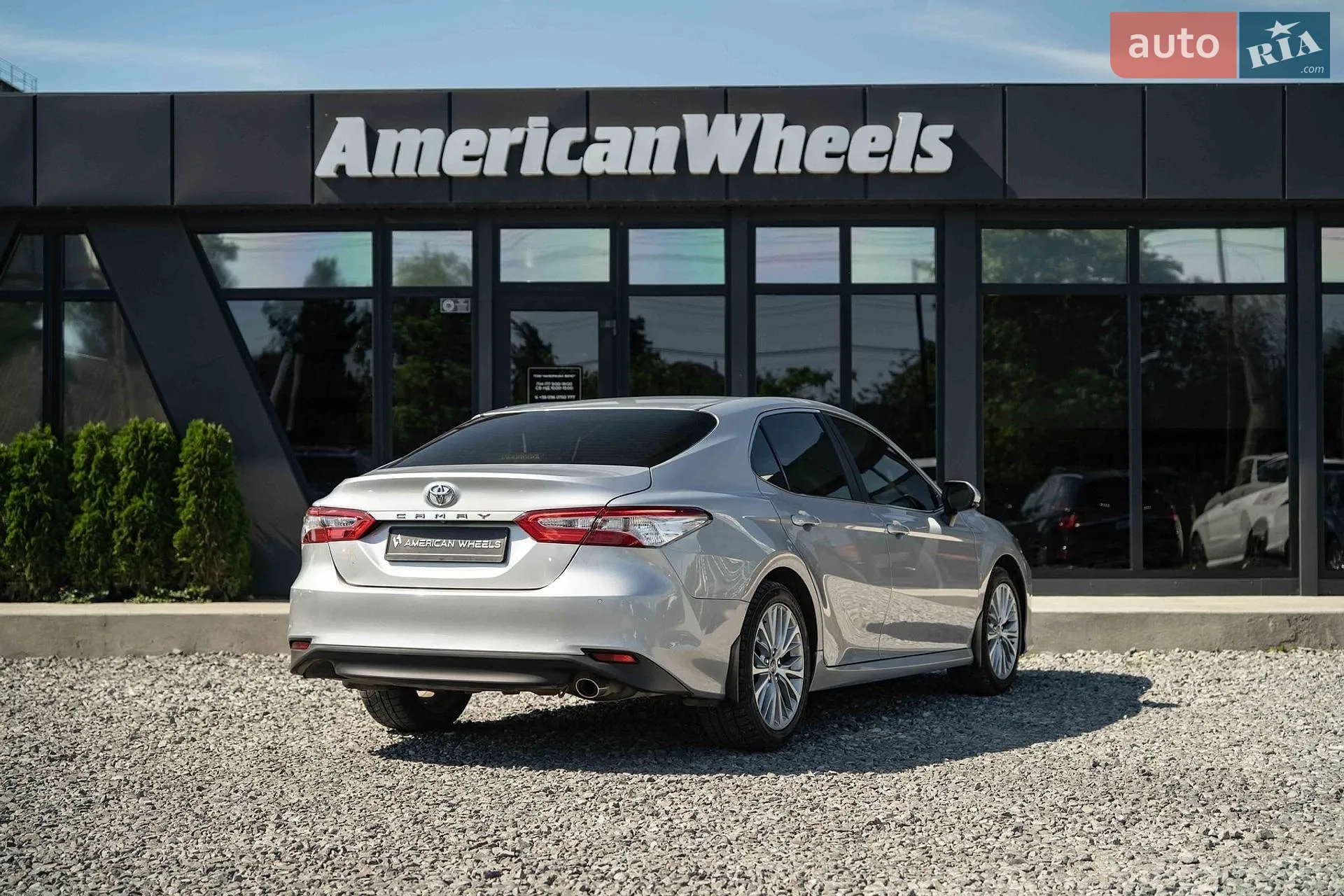 2020 Toyota Camry - мініатюра 4