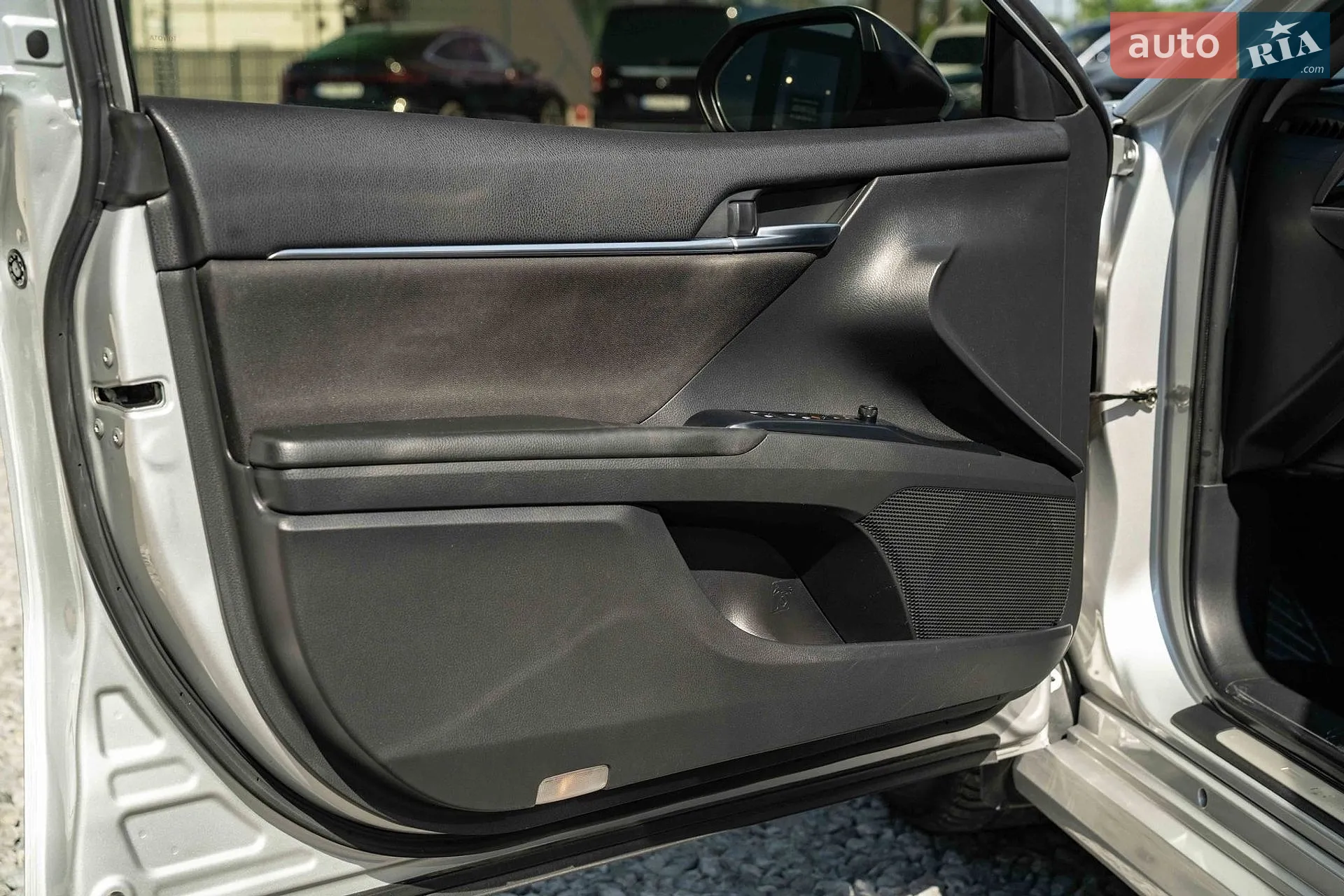2020 Toyota Camry - мініатюра 35