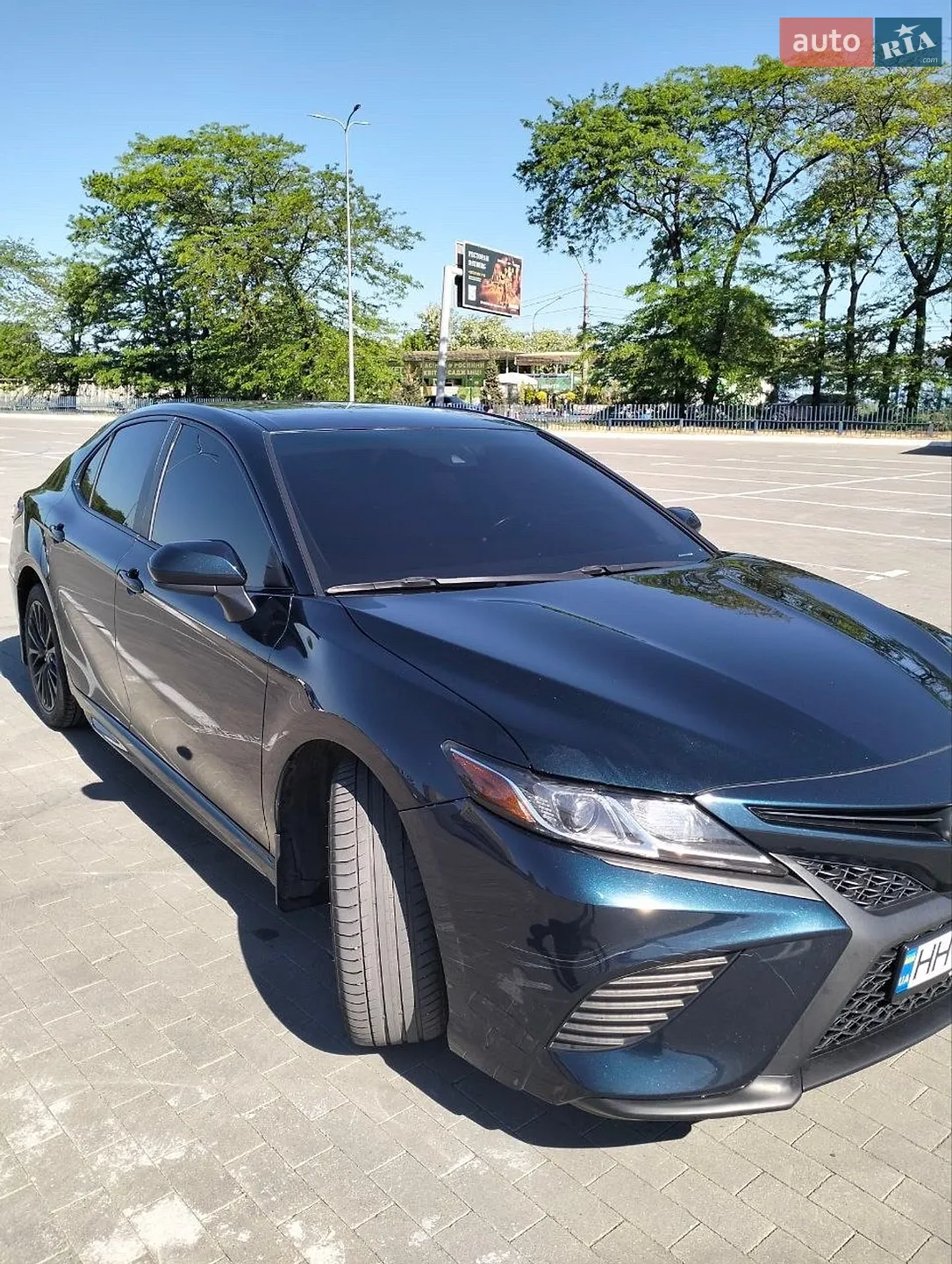 2017 Toyota Camry - мініатюра 3