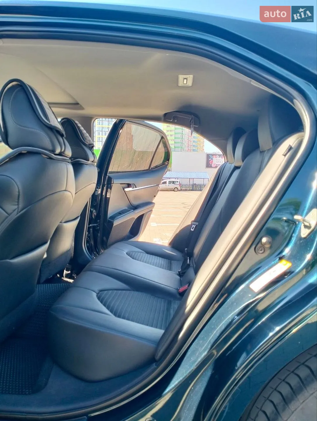 2017 Toyota Camry - мініатюра 12