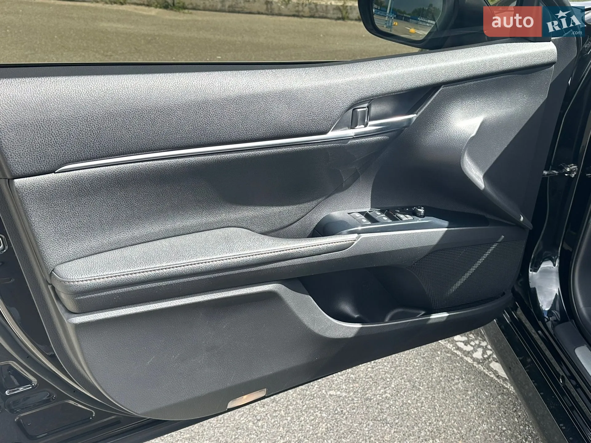 2019 Toyota Camry - мініатюра 24
