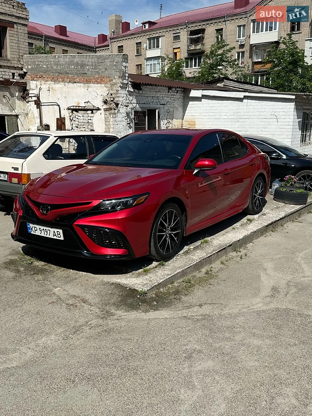 2021 Toyota Camry - мініатюра 2