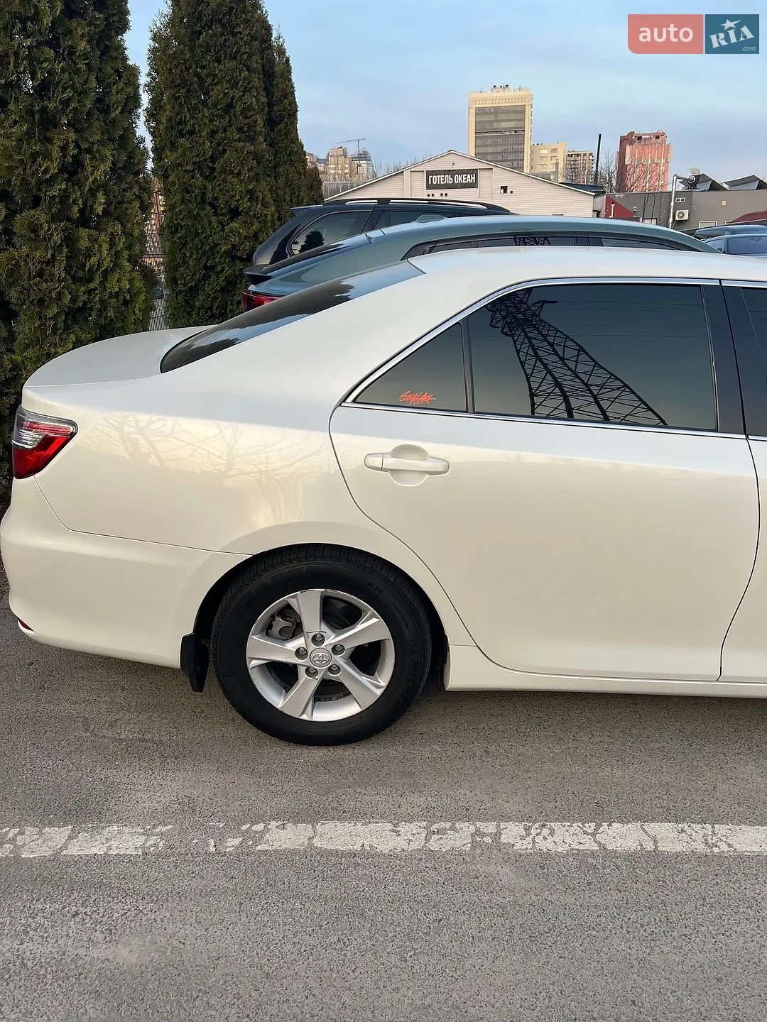 2016 Toyota Camry - мініатюра 4