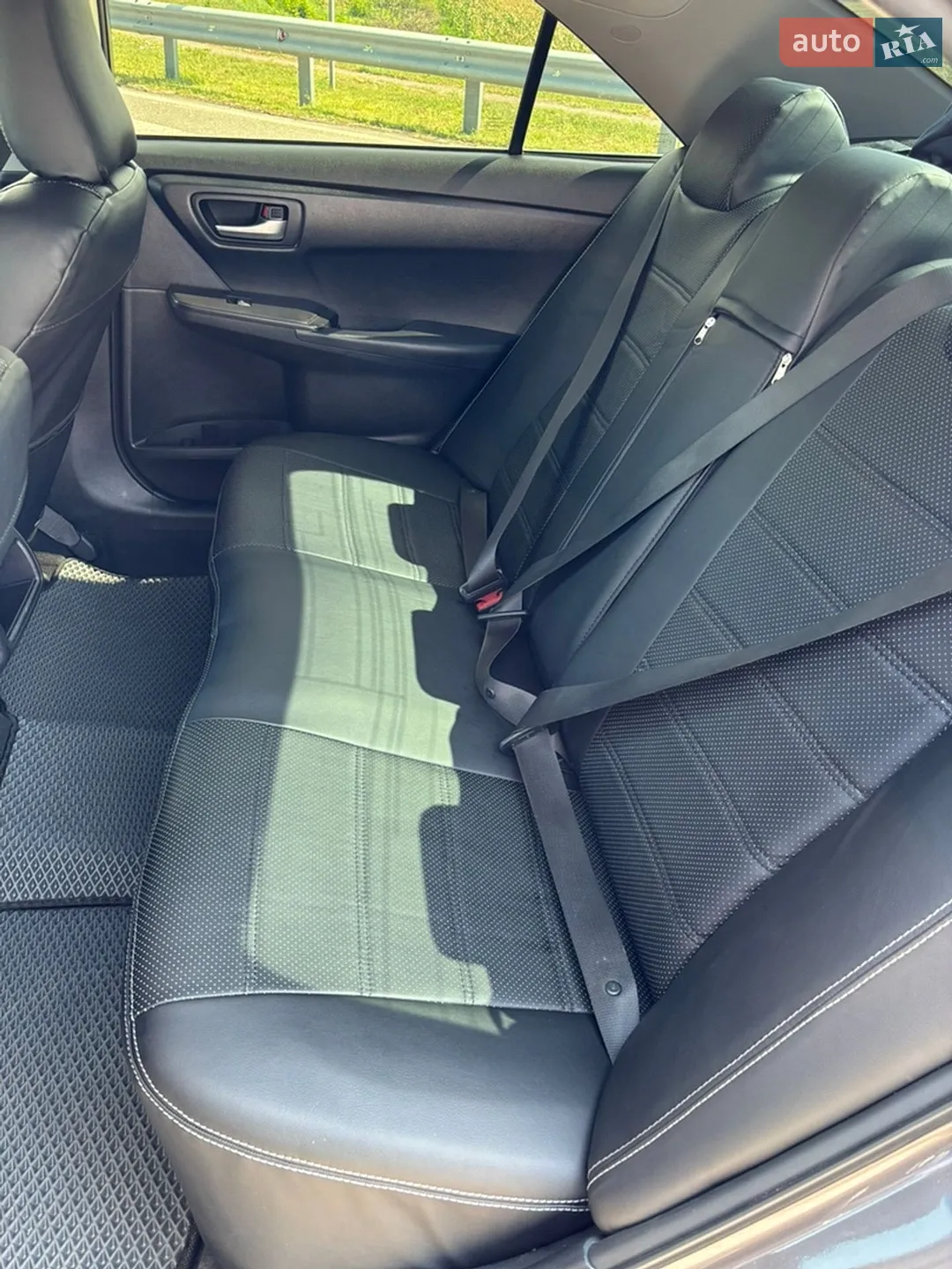 2015 Toyota Camry - мініатюра 11