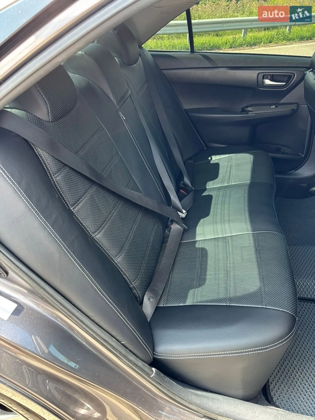 2015 Toyota Camry - мініатюра 13