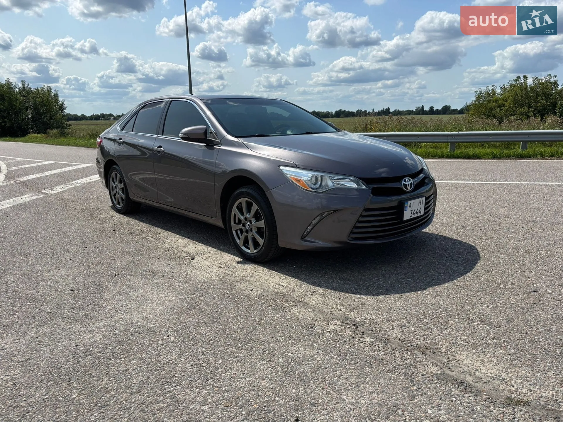 2015 Toyota Camry - мініатюра 2