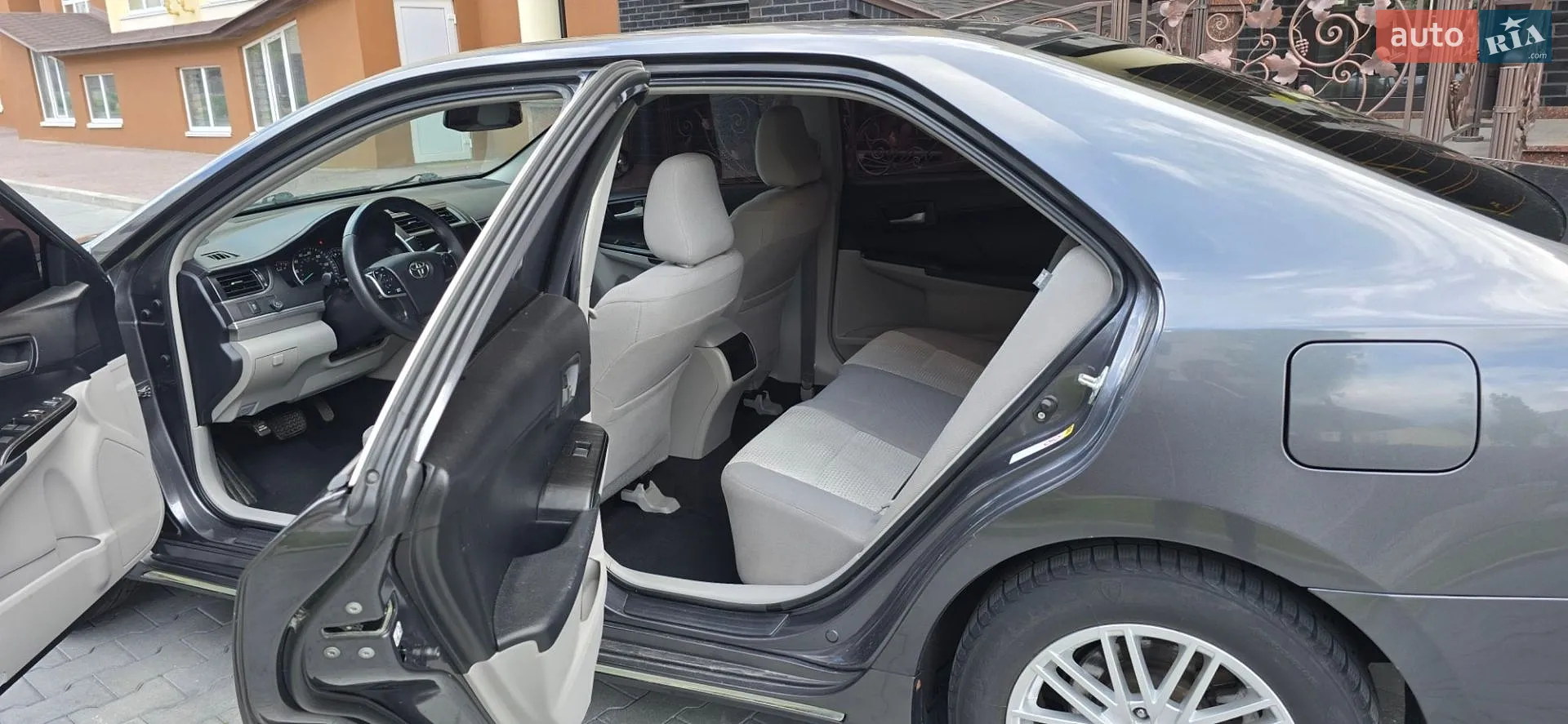2012 Toyota Camry - мініатюра 9