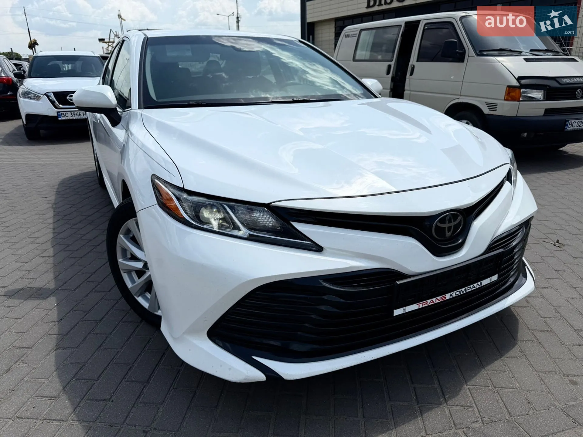 2018 Toyota Camry - мініатюра 2