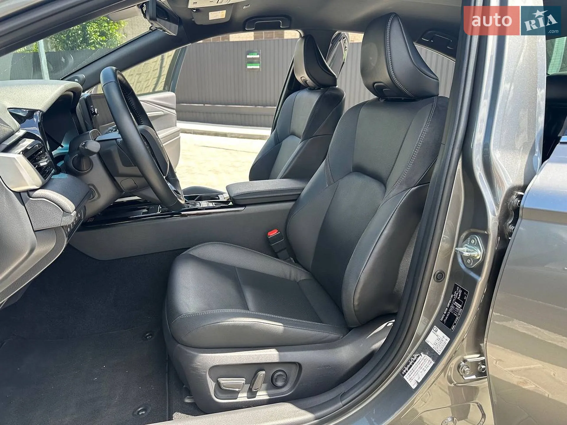 2024 Toyota Camry - мініатюра 16