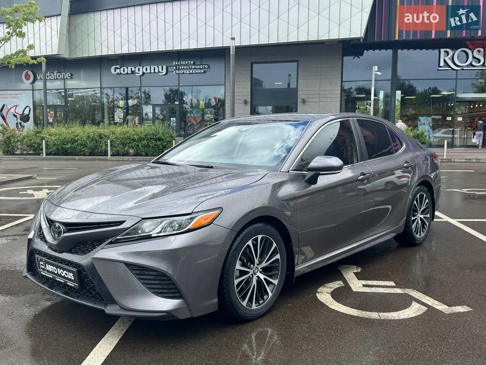 2017 Toyota Camry - мініатюра 4