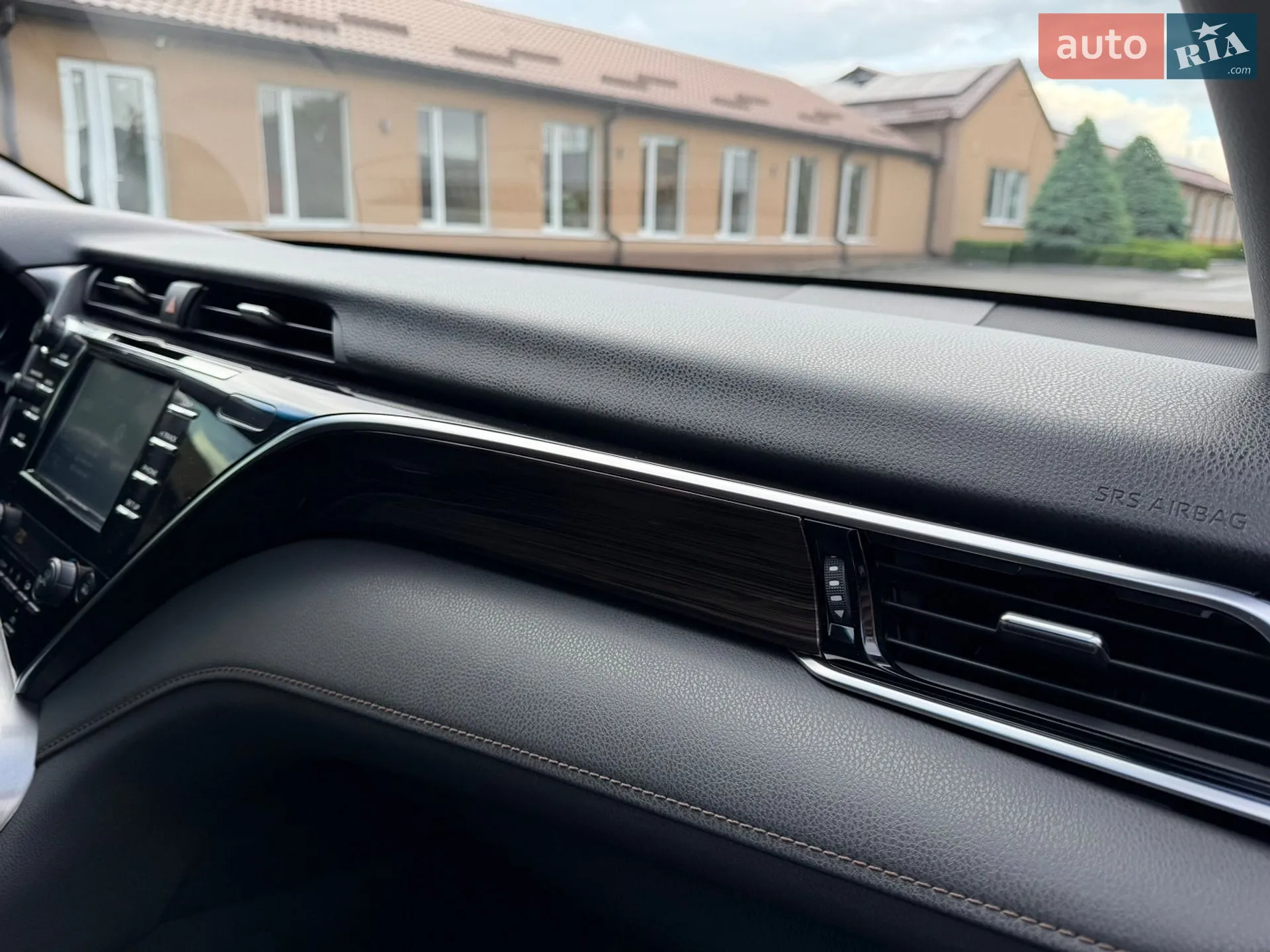 2018 Toyota Camry - мініатюра 37