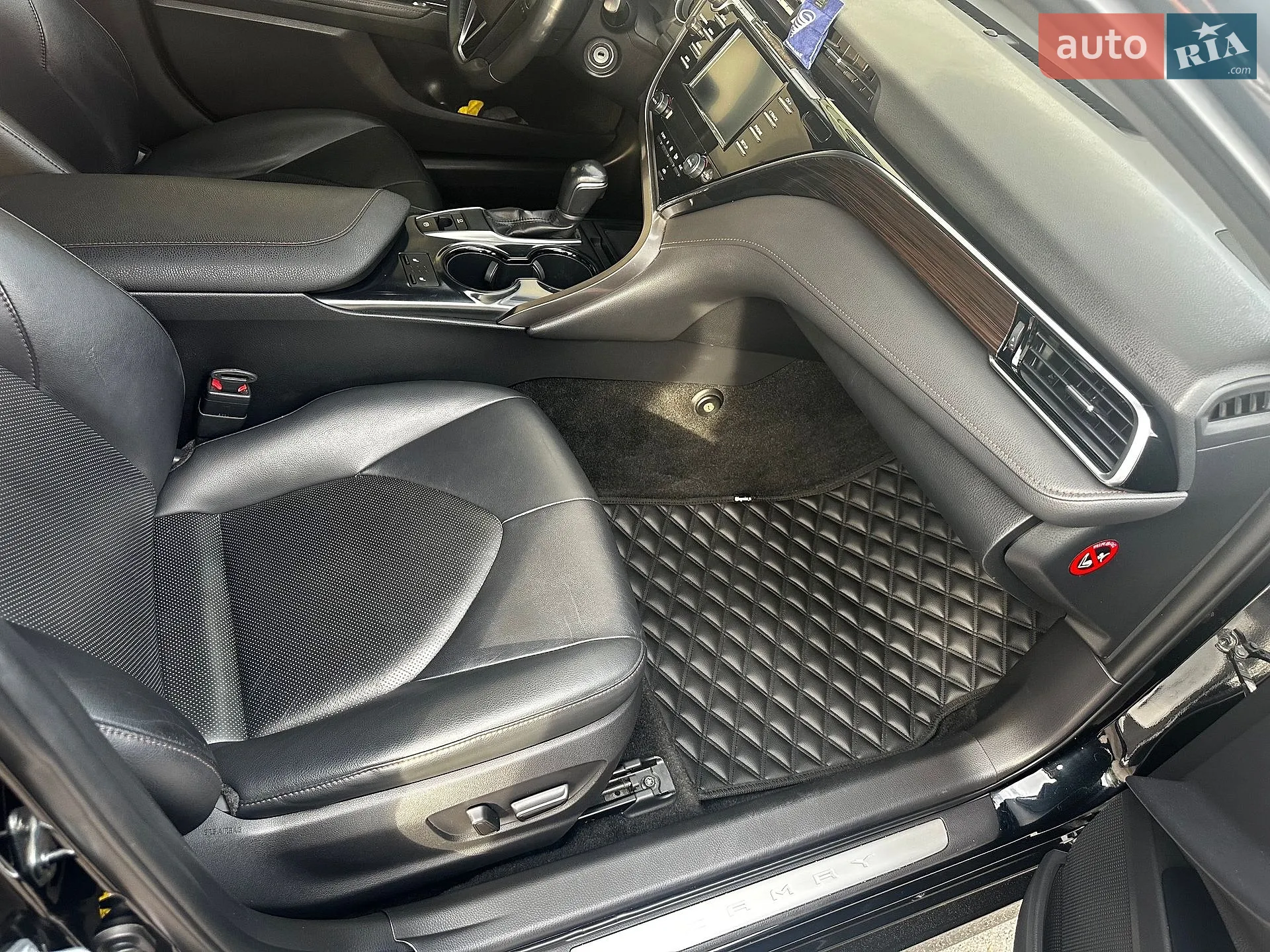 2017 Toyota Camry - мініатюра 46