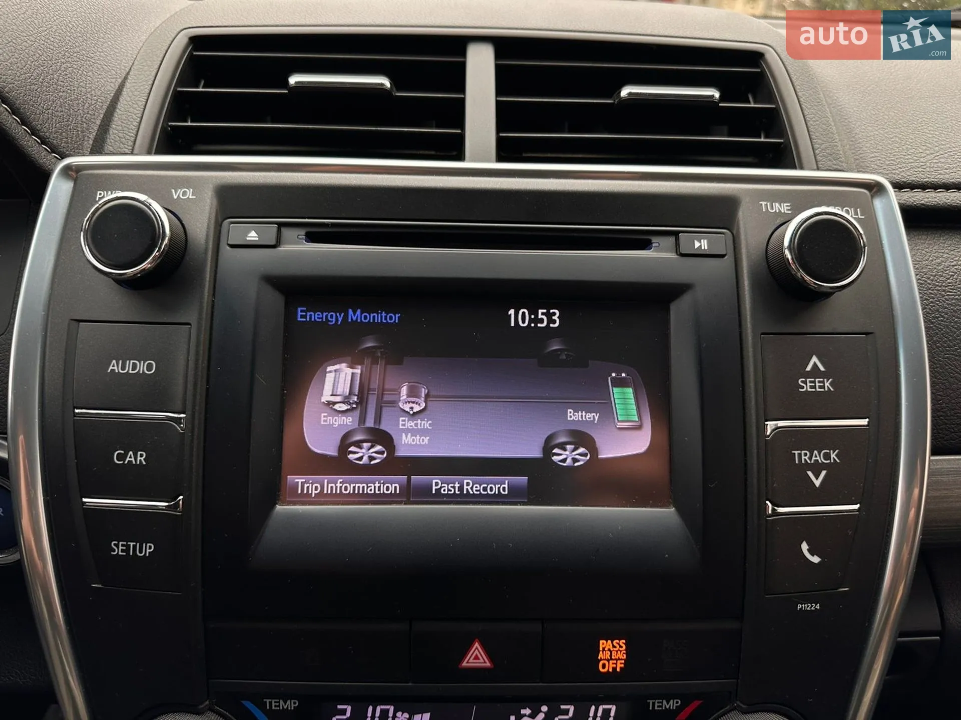 2016 Toyota Camry - мініатюра 32