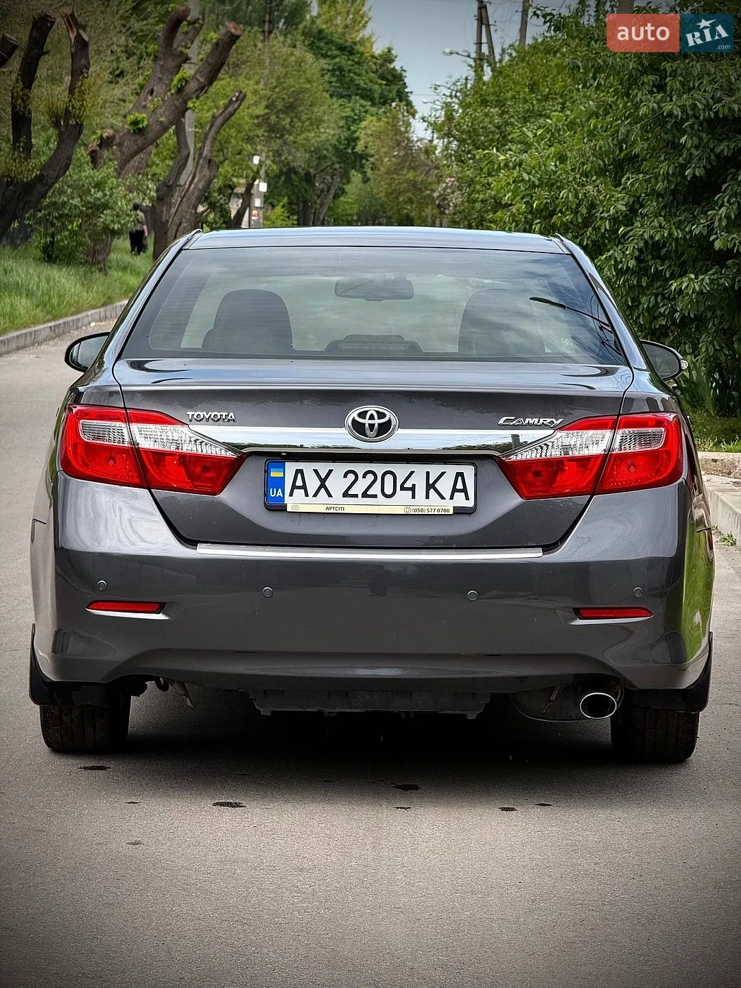 2013 Toyota Camry - мініатюра 3