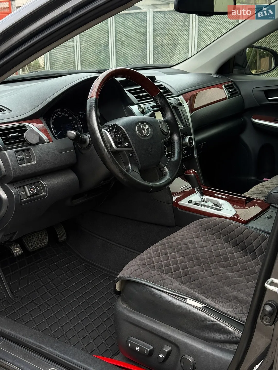 2013 Toyota Camry - мініатюра 18