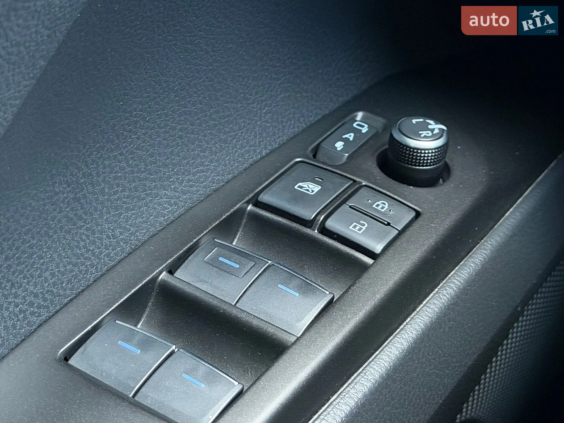 2023 Toyota Camry - мініатюра 52