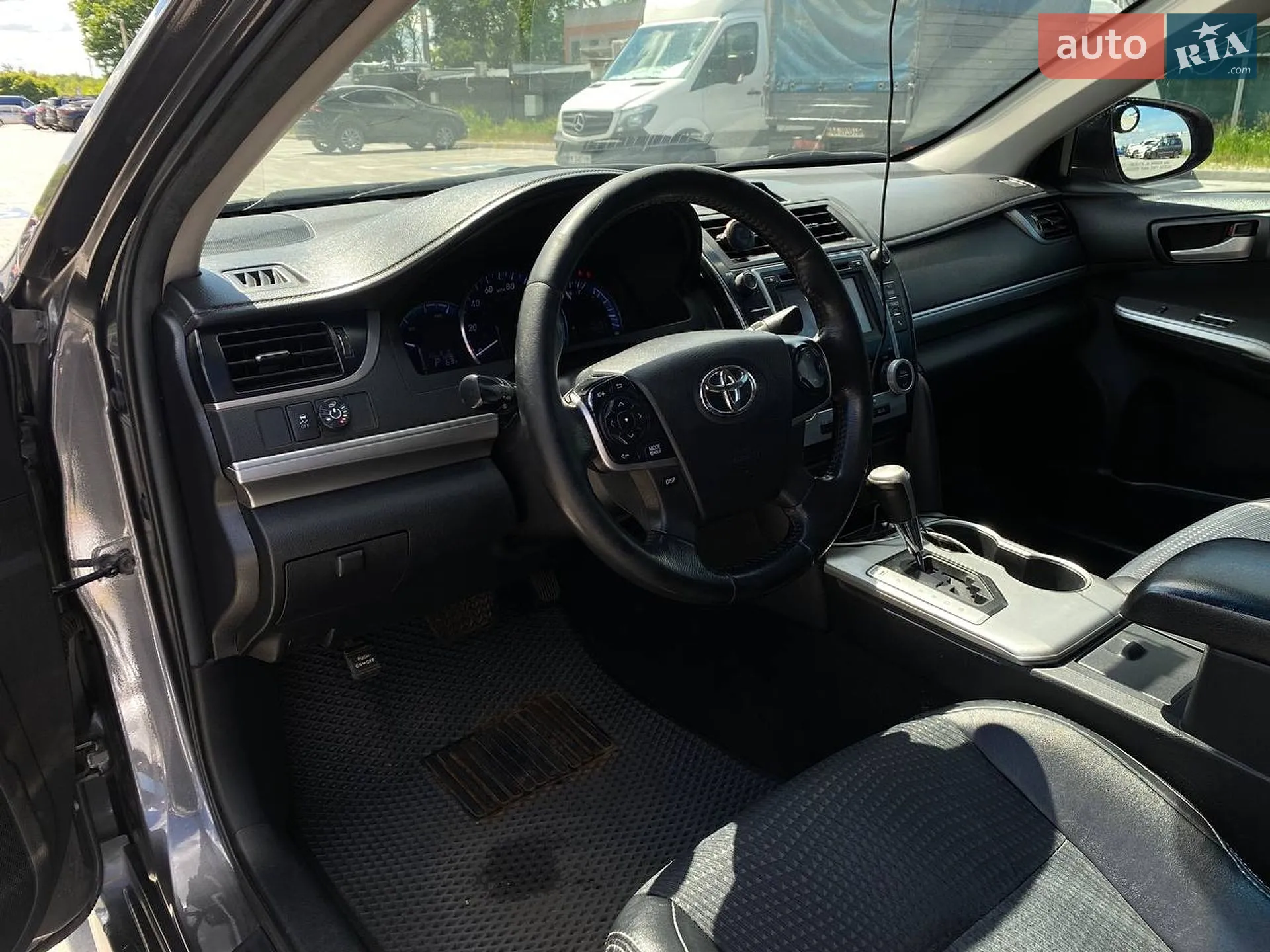 2014 Toyota Camry - мініатюра 24