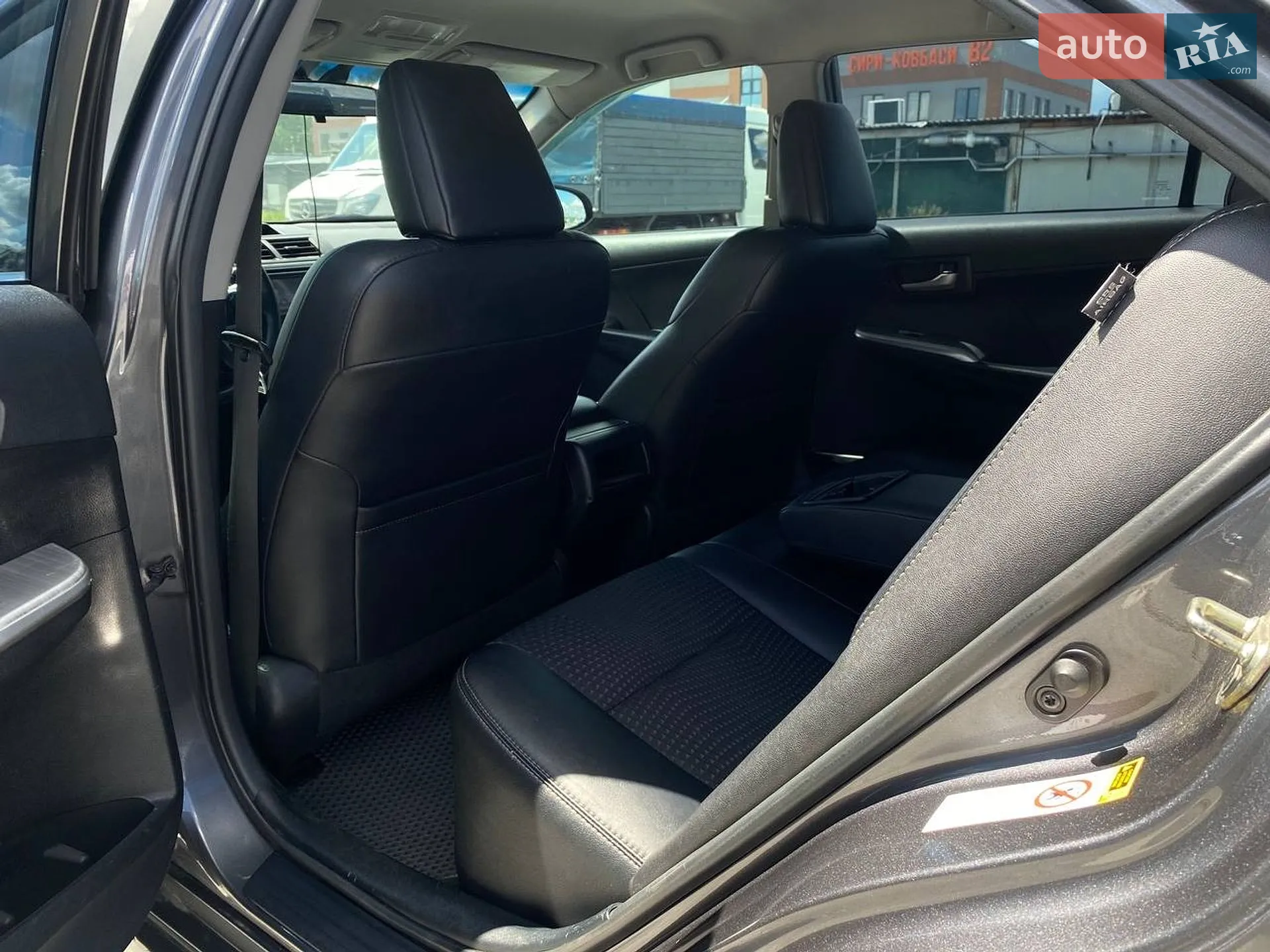 2014 Toyota Camry - мініатюра 30