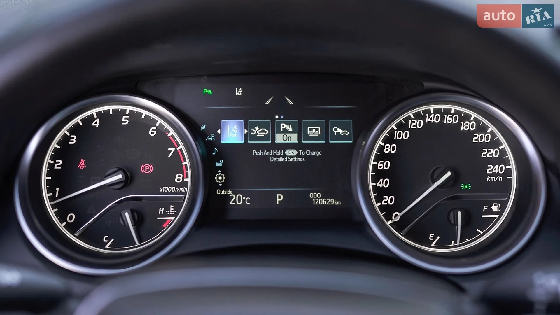 2018 Toyota Camry - мініатюра 24