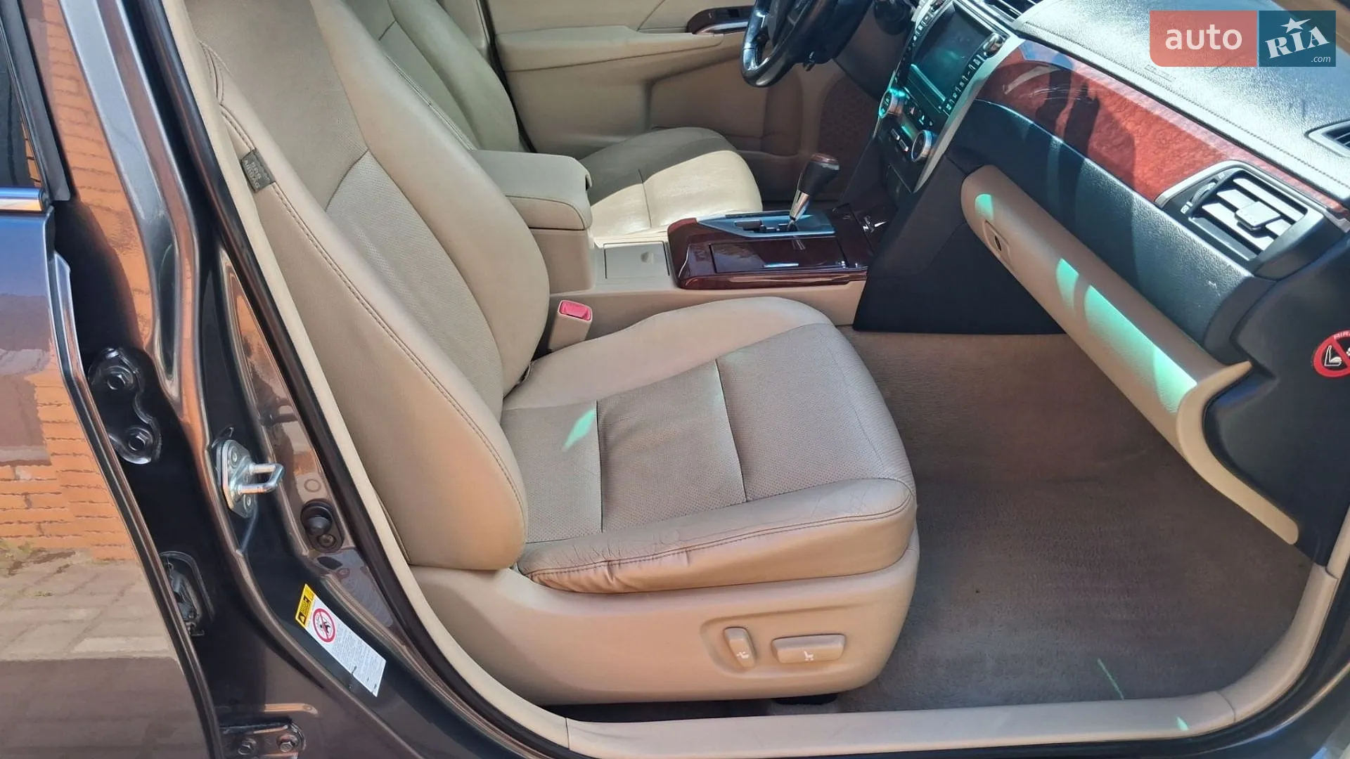 2011 Toyota Camry - мініатюра 12