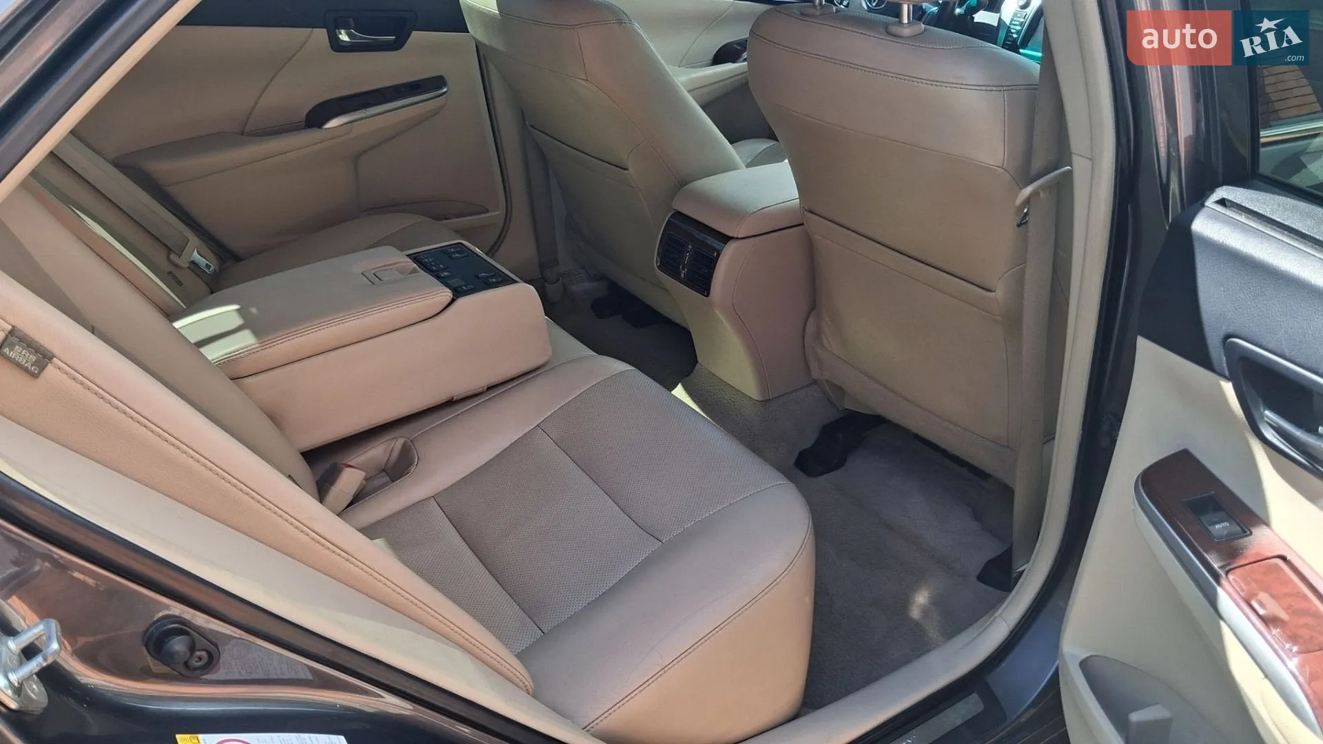 2011 Toyota Camry - мініатюра 14